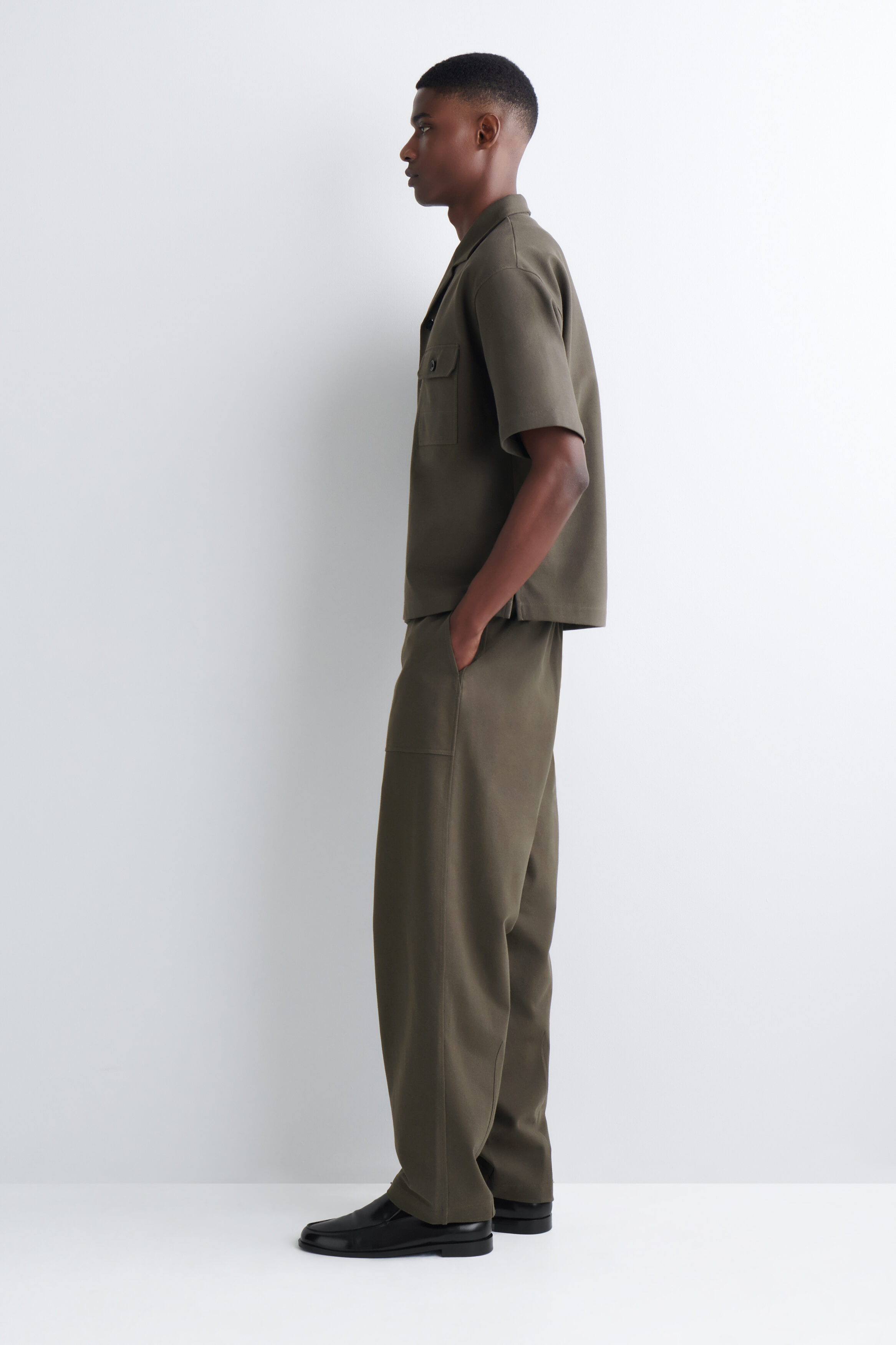 COTTON UTILITY SHIRT - BROWN | COS US