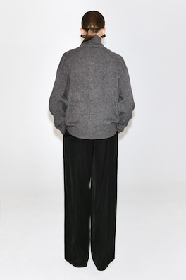 SCULPTED PURE CASHMERE MOCK-NECK CARDIGAN — GRAY MÉLANGE 5