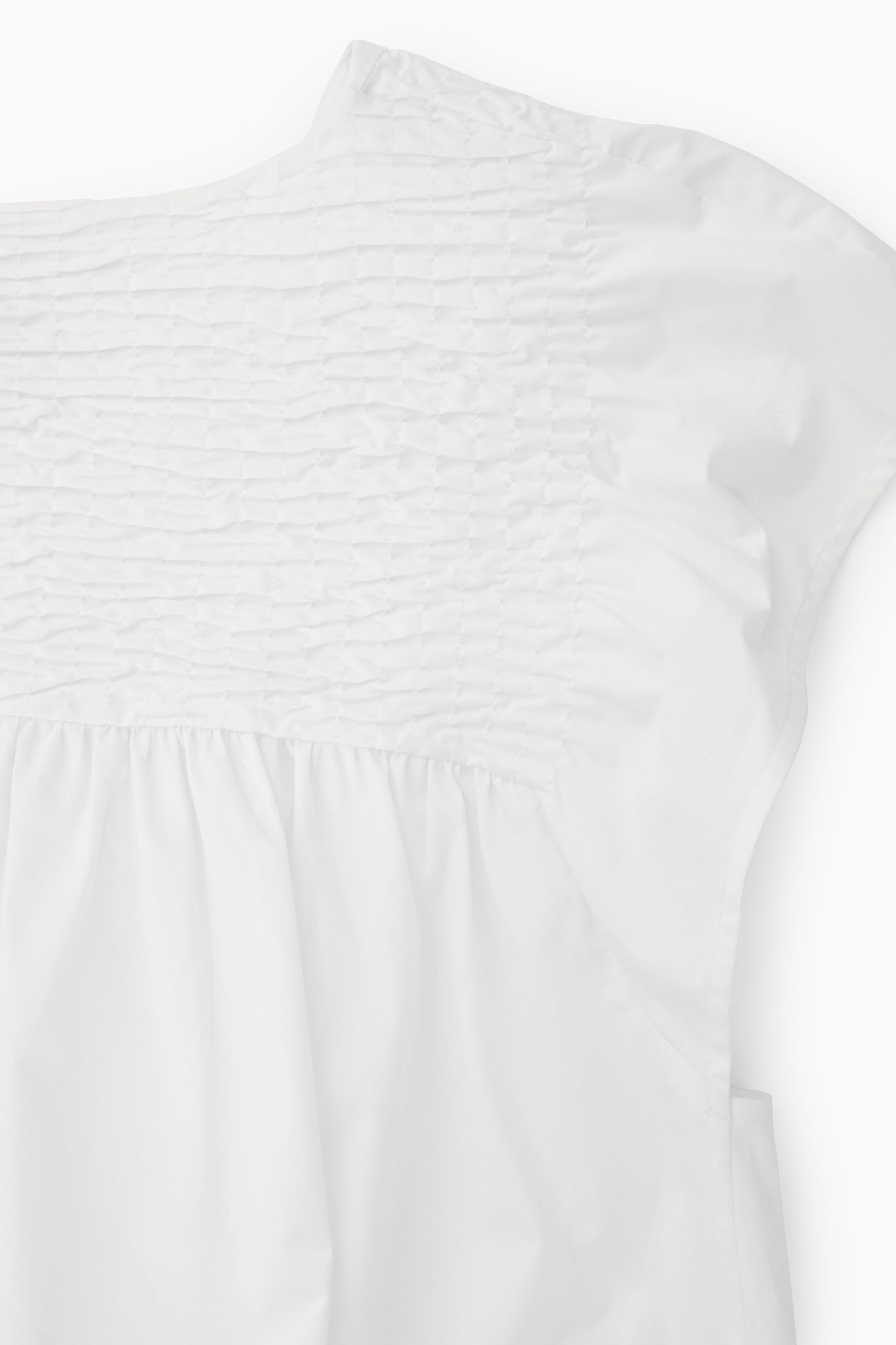 StillMedia/DescriptiveDetail