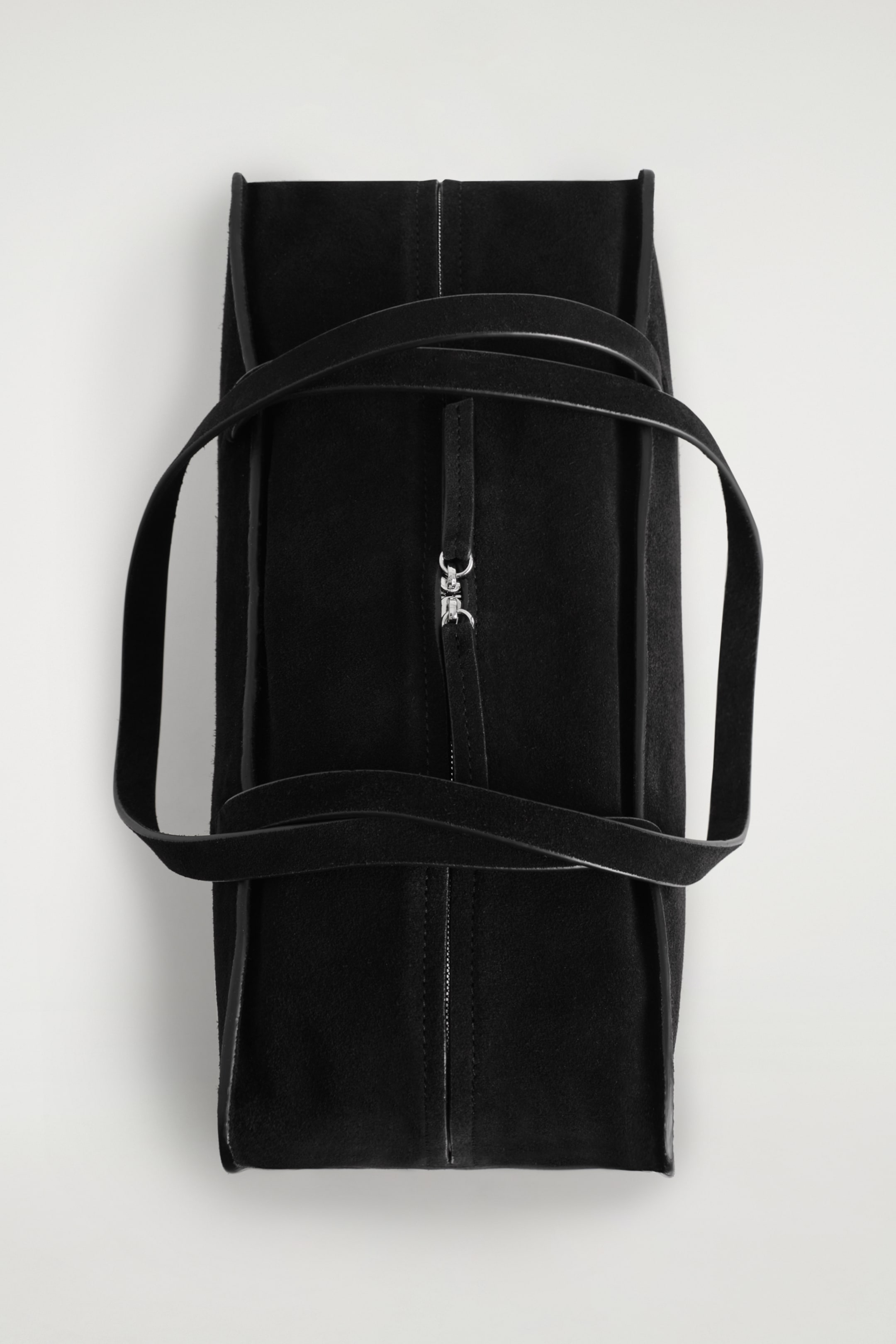 Visualizza immagine più grande: BORSA BOWLING MARAIS IN PELLE SCAMOSCIATA - NERO - DONNA | H&M IT 5