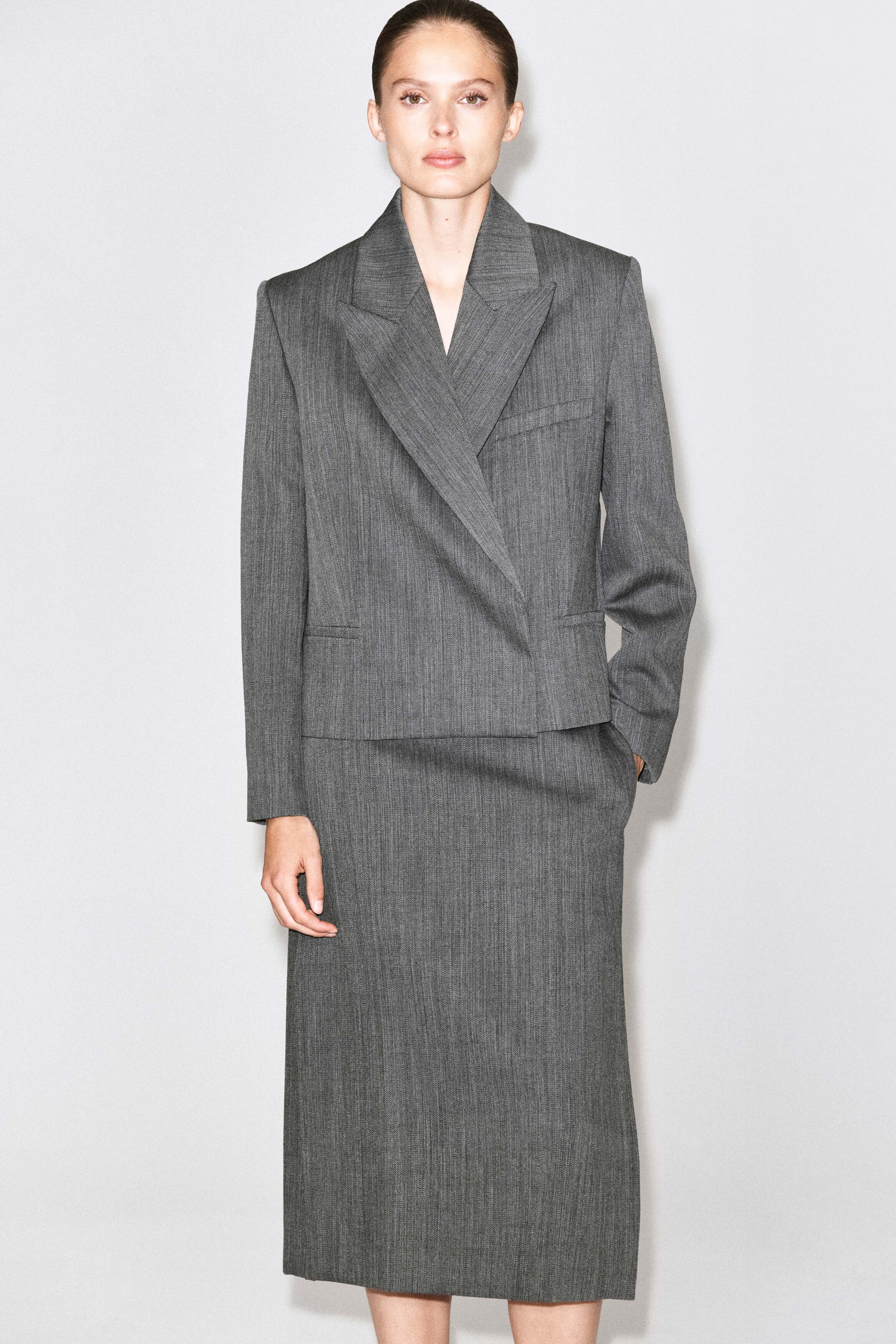 TAILORED WOOL MIDI SKIRT - thumbnail 3