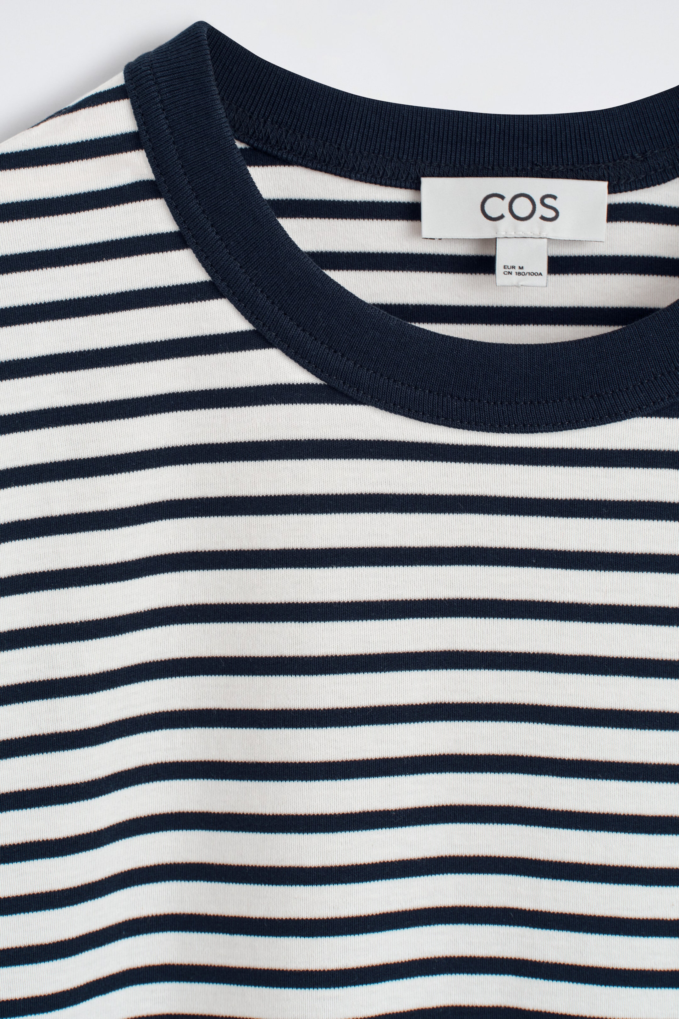 StillMedia/DescriptiveDetail