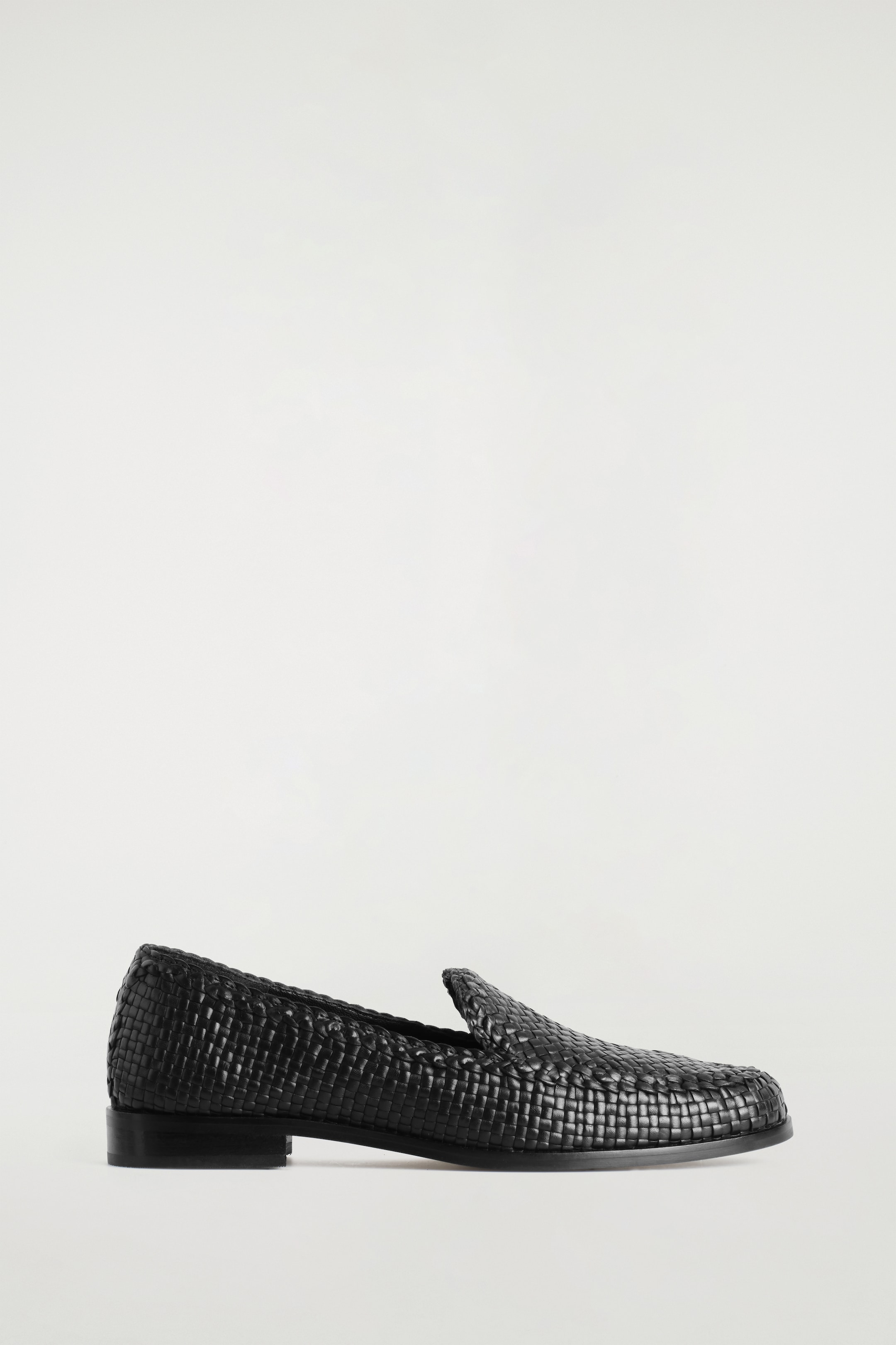 View larger image: HAND-WOVEN LEATHER LOAFERS - BLACK - Ladies | H&M GB 4
