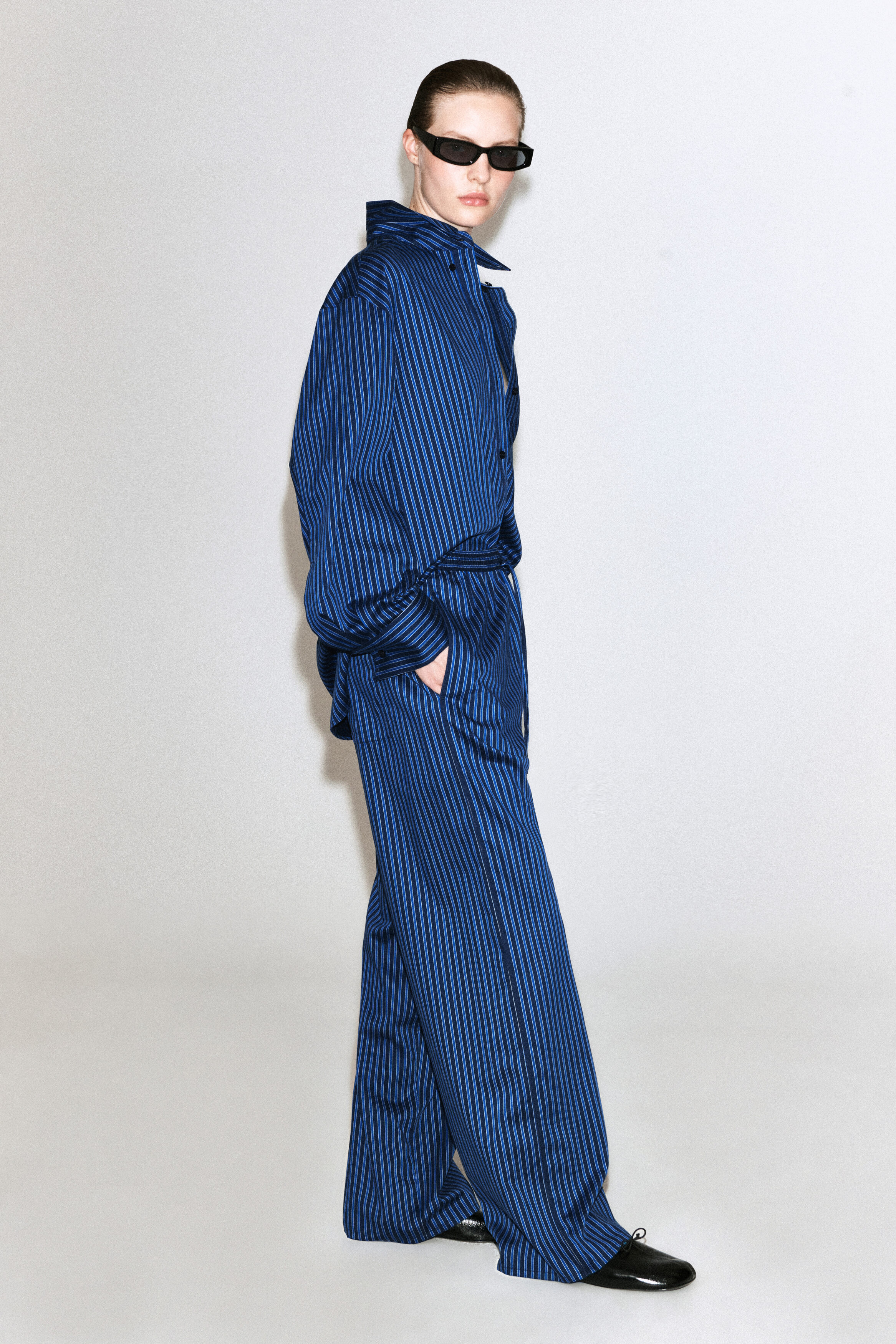 PIPED STRIPED DRAWSTRING PANTS - thumbnail 3