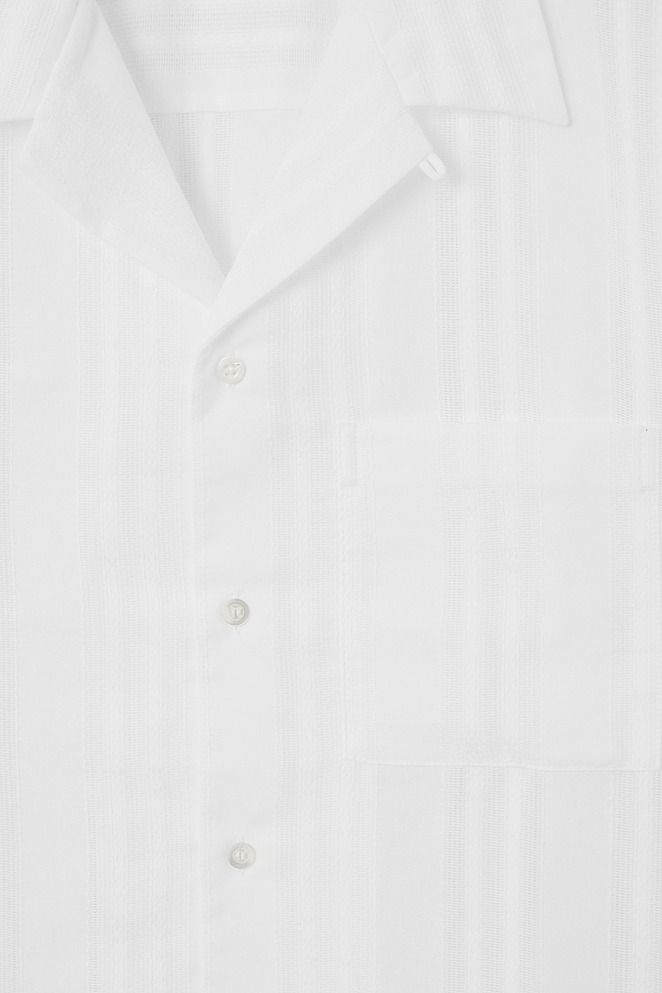 Grösseres Bild ansehen: KURZARMHEMD AUS BAUMWOLLE MIT JACQUARD-STREIFEN - WEISS - HERREN | H&M CH 2
