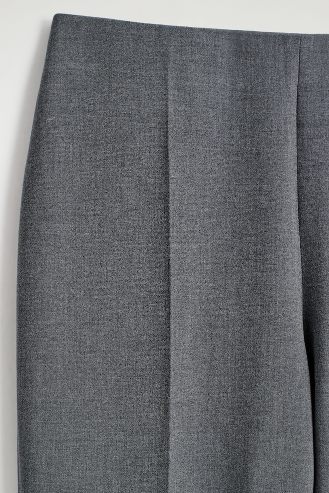 CROPPED SLIM-LEG TROUSERS — GREY MÉLANGE