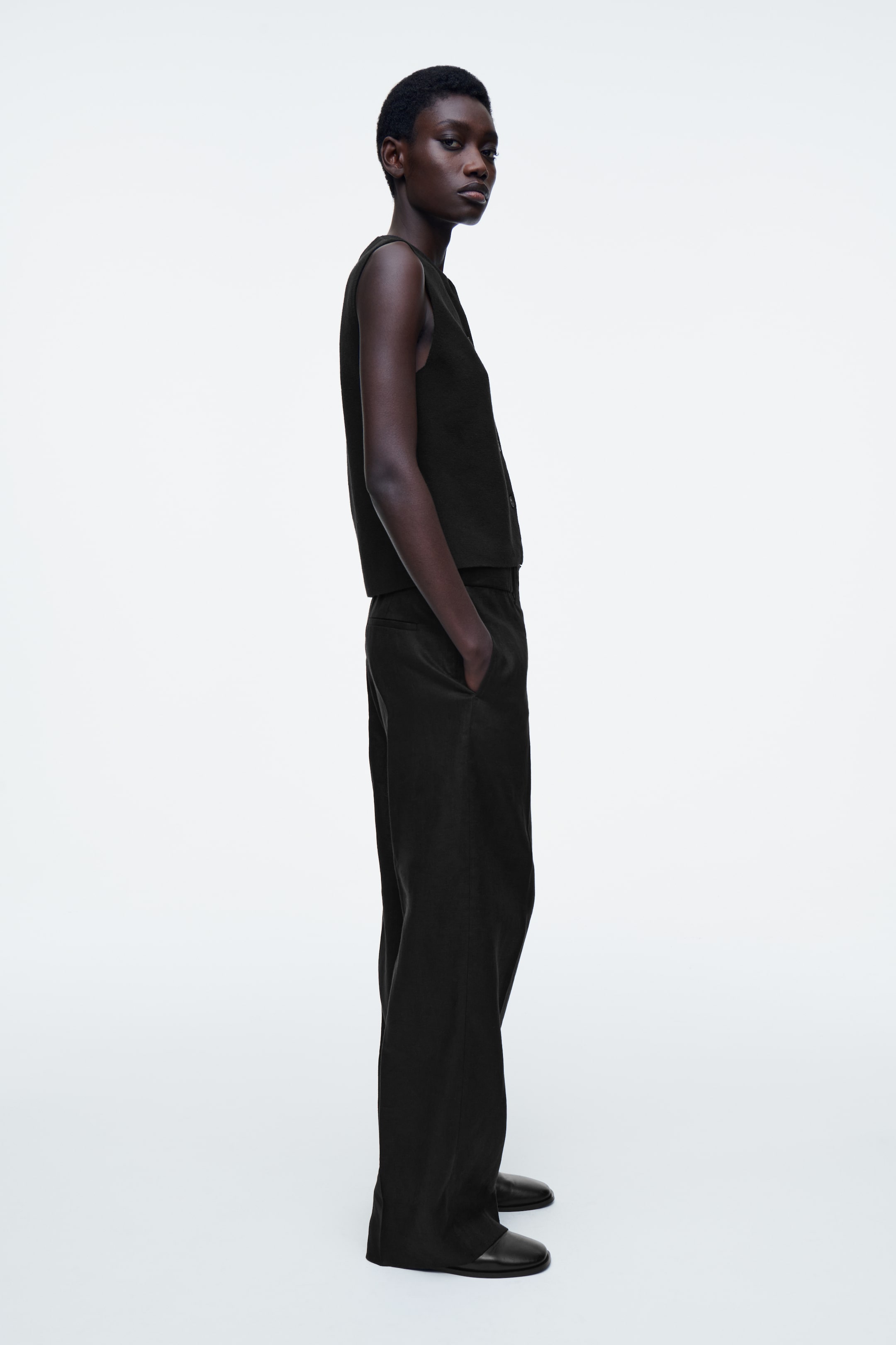 Visualizza immagine più grande: GILET IN COTONE LAVORATO A MAGLIA - NERO - DONNA | H&M IT 5