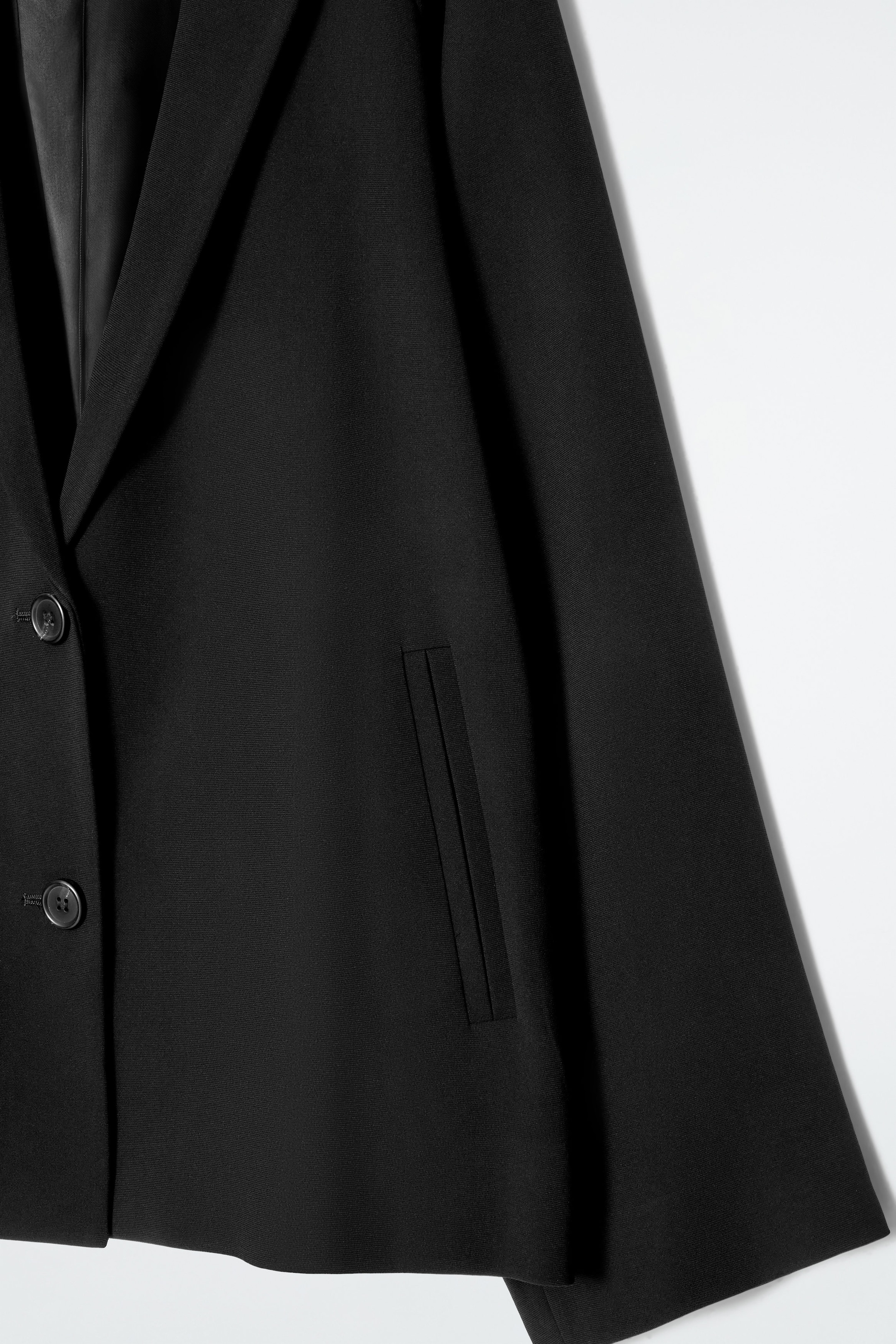 StillMedia/DescriptiveDetail