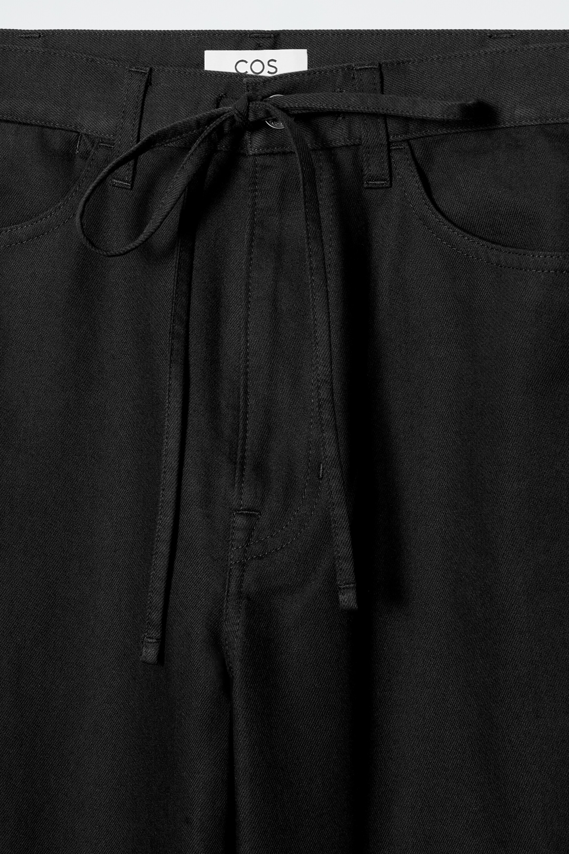 Ingrandisci l'immagine: WIDE-LEG DRAWSTRING TROUSERS - BLACK - DONNA | H&M CH 2