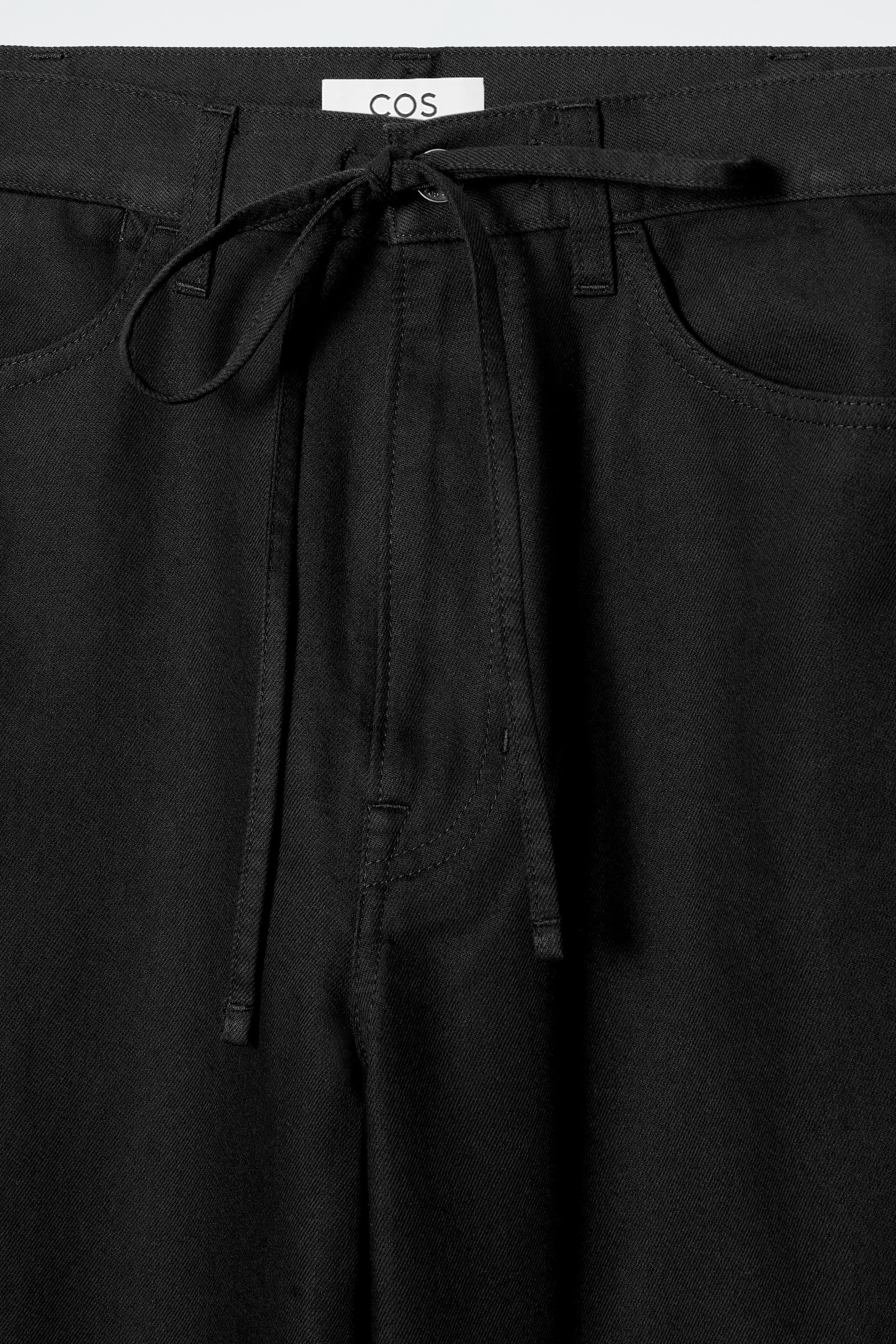 WIDE-LEG DRAWSTRING PANTS