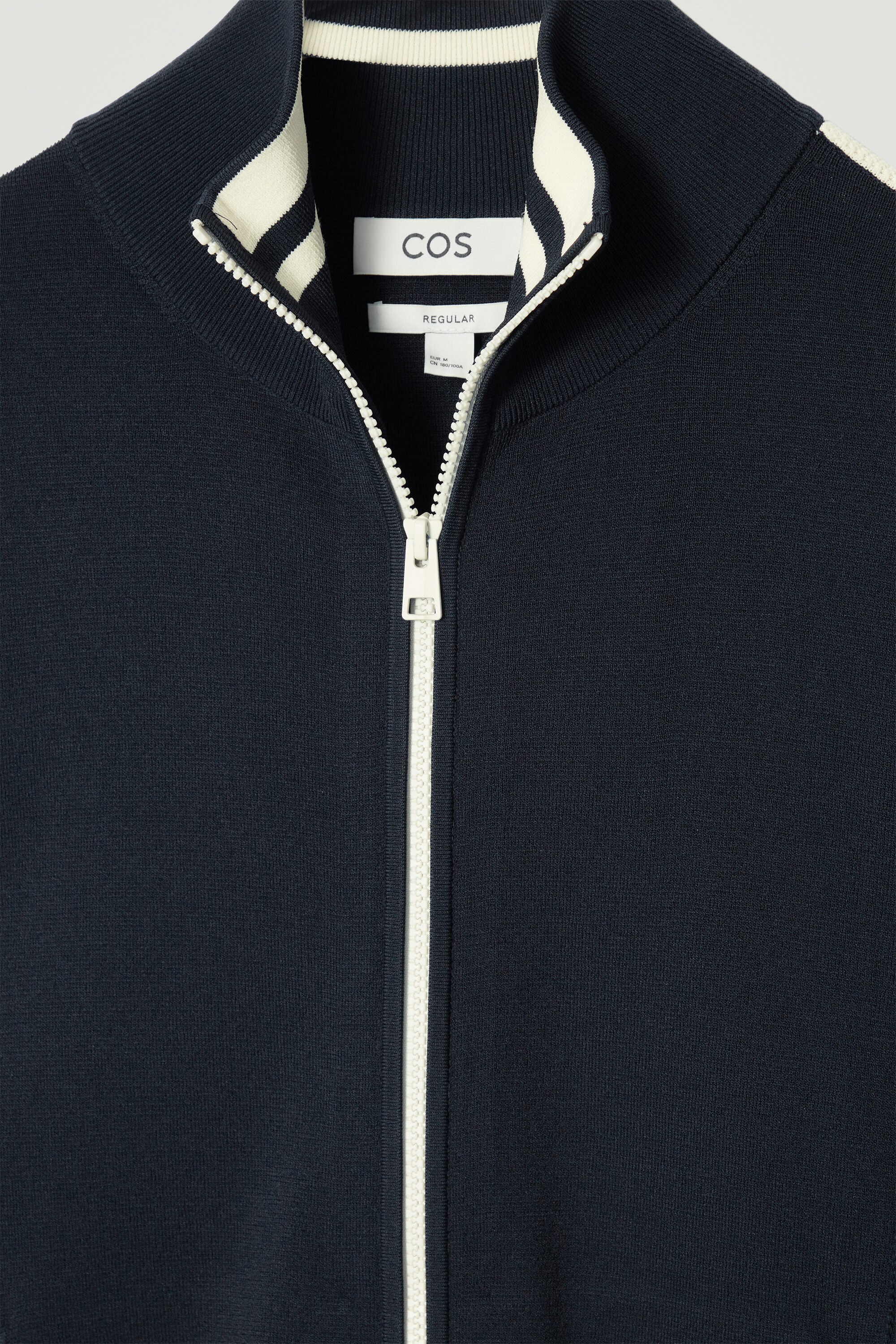 COS トラックジャケット　ネイビーS zz-1215840_09-090-1010005-4.