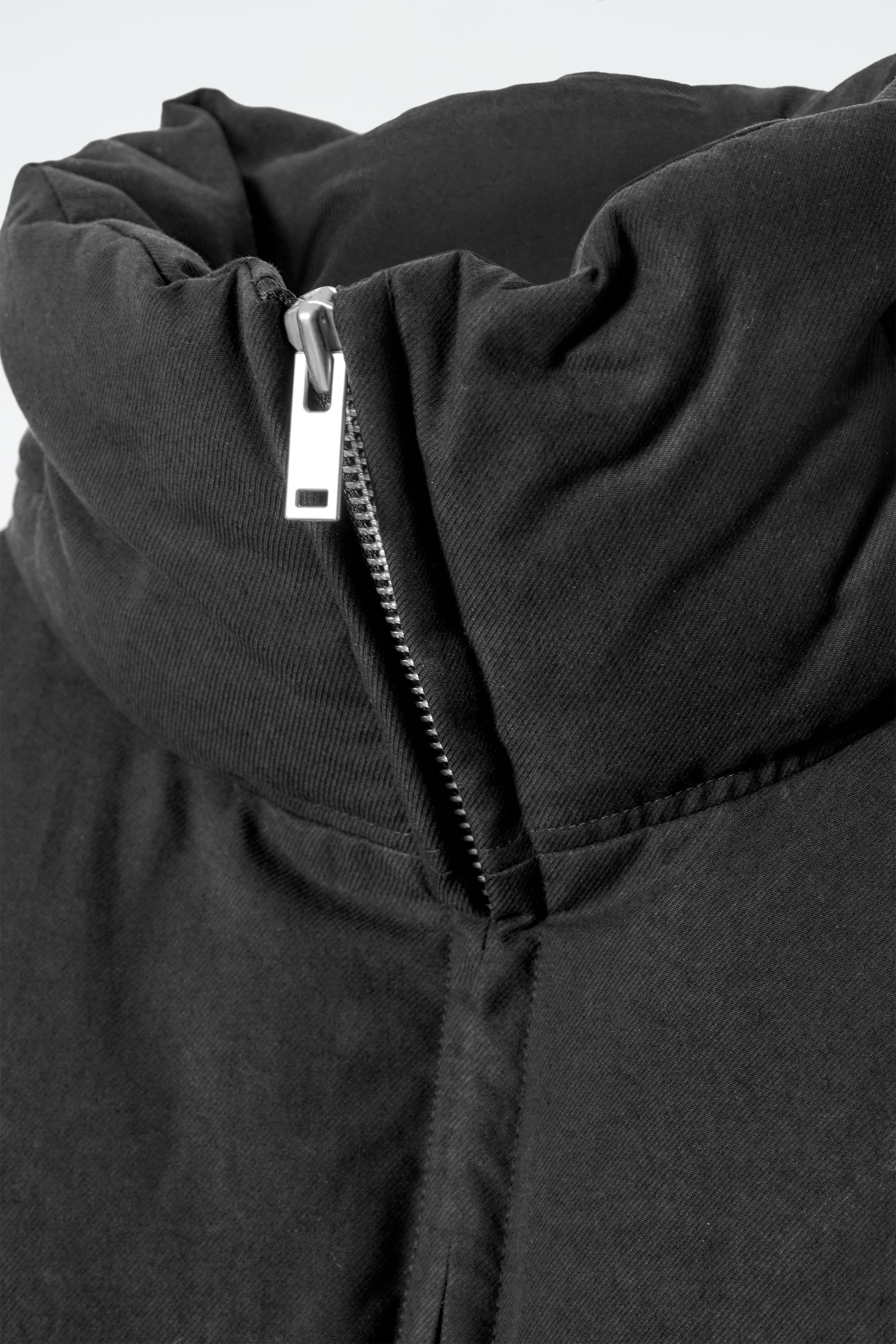 OVERSIZED HOODED DOWN PUFFER JACKET - BLACK | COS OVERSIZED HOODED DOWN PUFFER JACKET - BLACK | COS