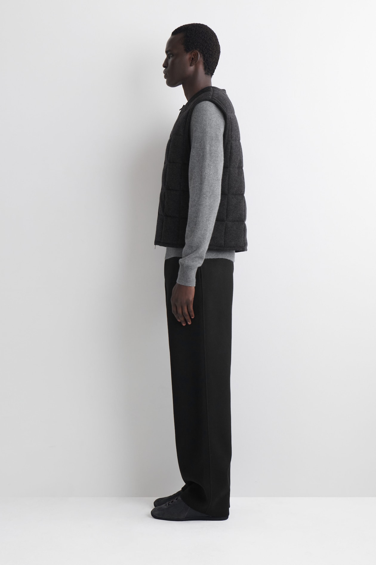 PADDED QUILTED KNITTED MERINO WOOL GILET — CHARCOAL MÉLANGE