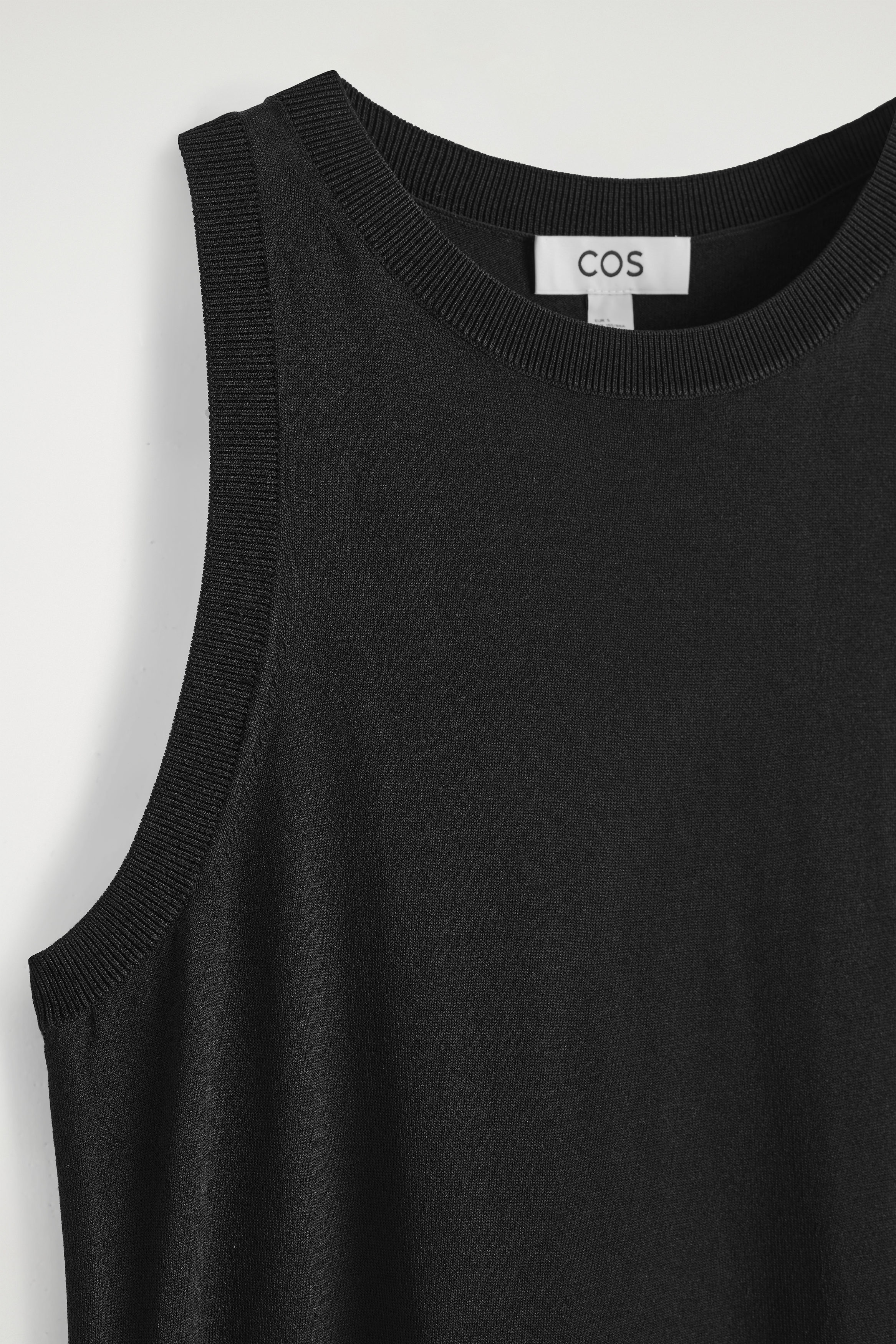 SLEEVELESS KNITTED MIDI DRESS - BLACK | COS US SLEEVELESS KNITTED MIDI DRESS - BLACK | COS US