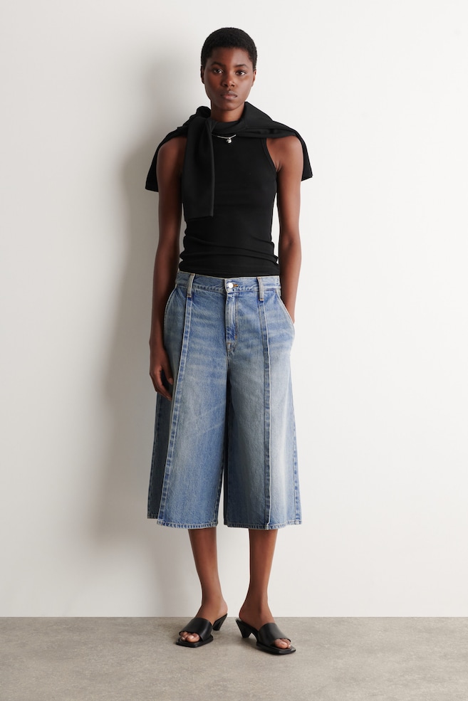 PINTUCKED DENIM CULOTTES — BLUE