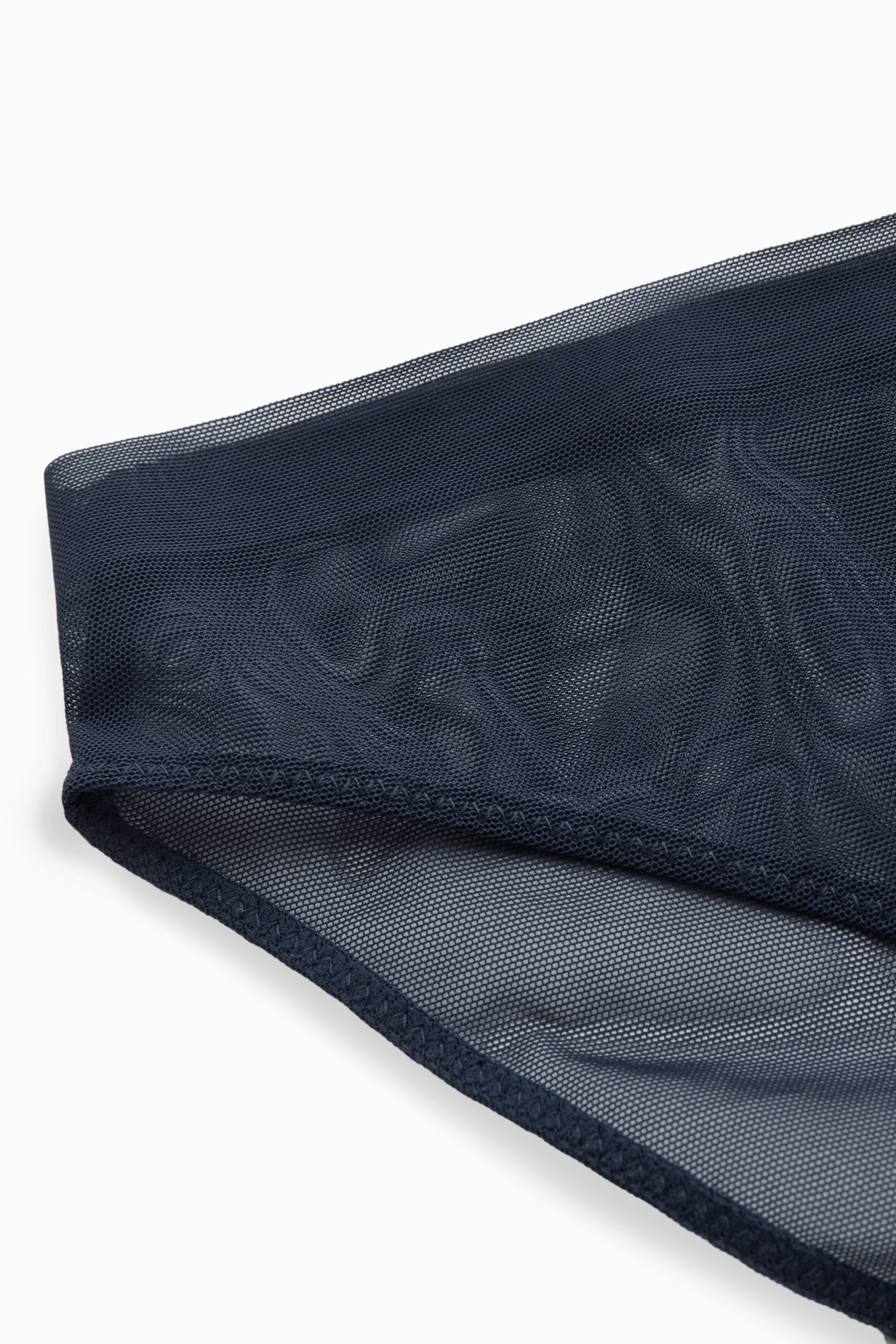 StillMedia/DescriptiveDetail