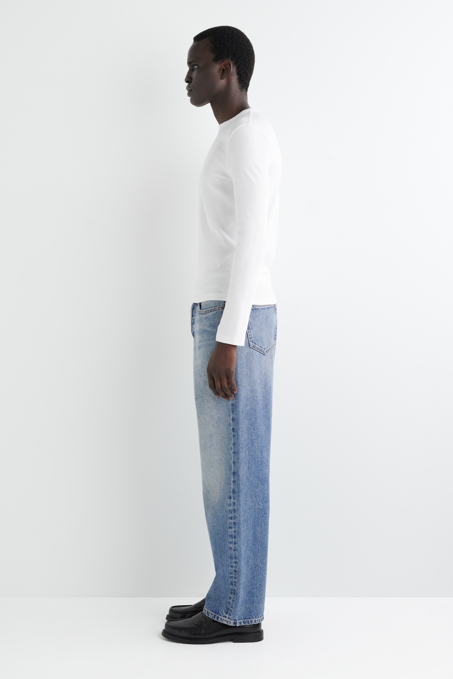 SLIM RIBBED COTTON LONG-SLEEVED T-SHIRT - WHITE/BLACK - 6