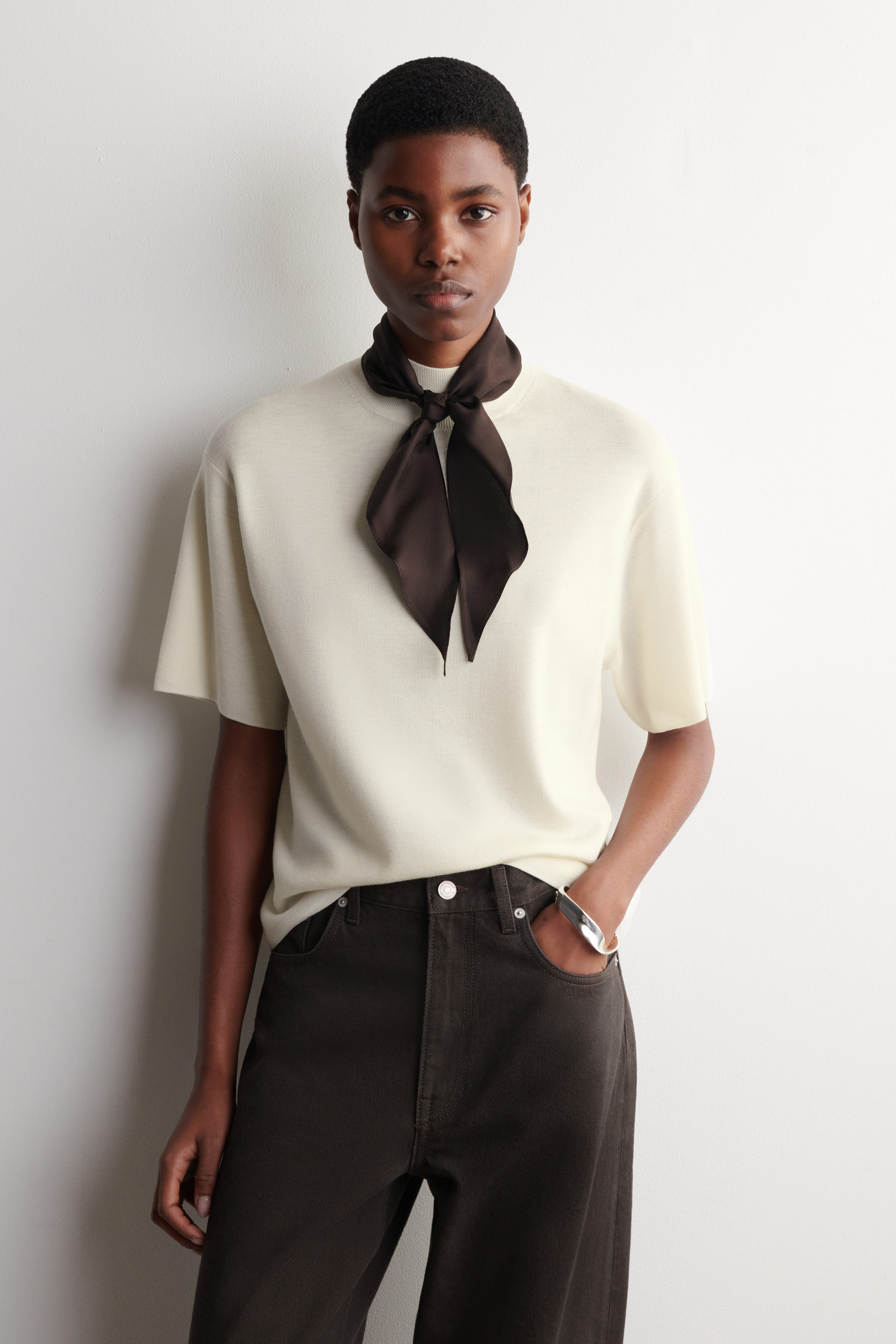 SCARF-DETAIL MERINO WOOL T-SHIRT - IVORY / CHOCOLATE | COS
