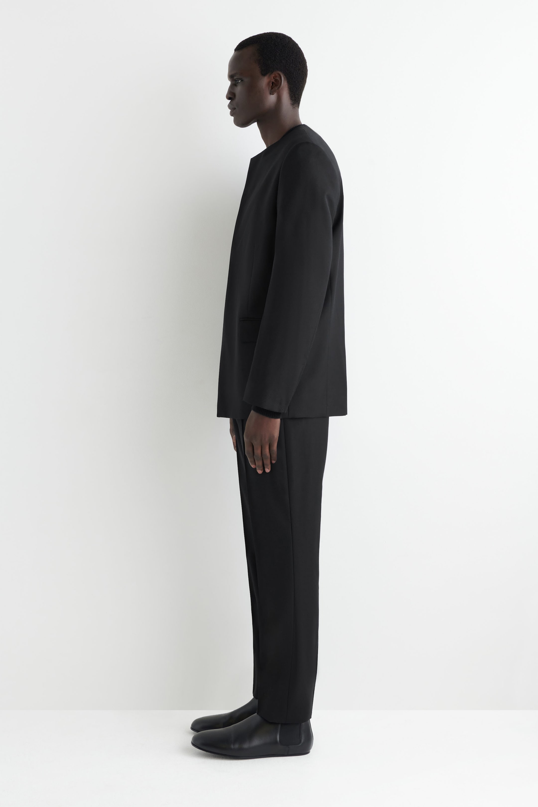 COLLARLESS WOOL BLAZER