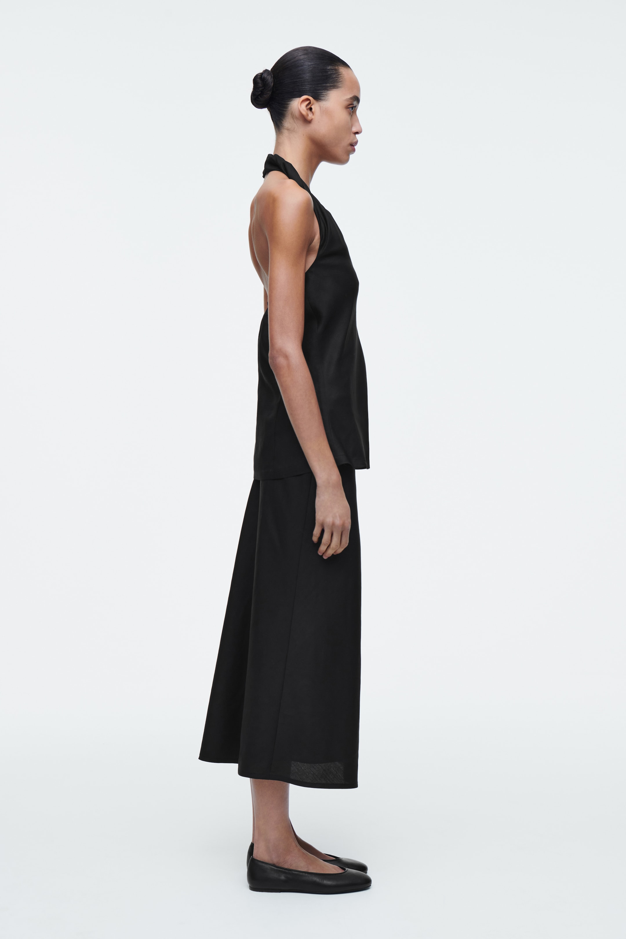 Grotere afbeelding bekijken: TWIST-DETAIL TOP IN LINNENMIX - ZWART - DAMES | H&M BE 2