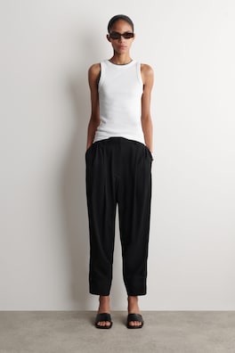 PLEATED TWILL BALLOON TROUSERS — BLACK 1