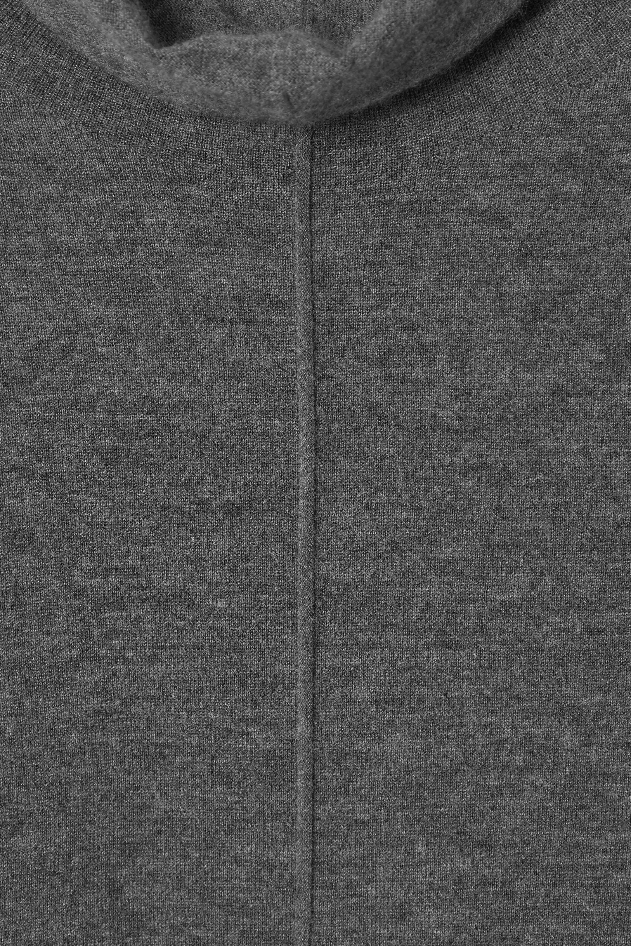Grösseres Bild ansehen: ROLLKRAGENOBERTEIL AUS KASCHMIR - GRAU MELIERT - DAMEN | H&M CH 7