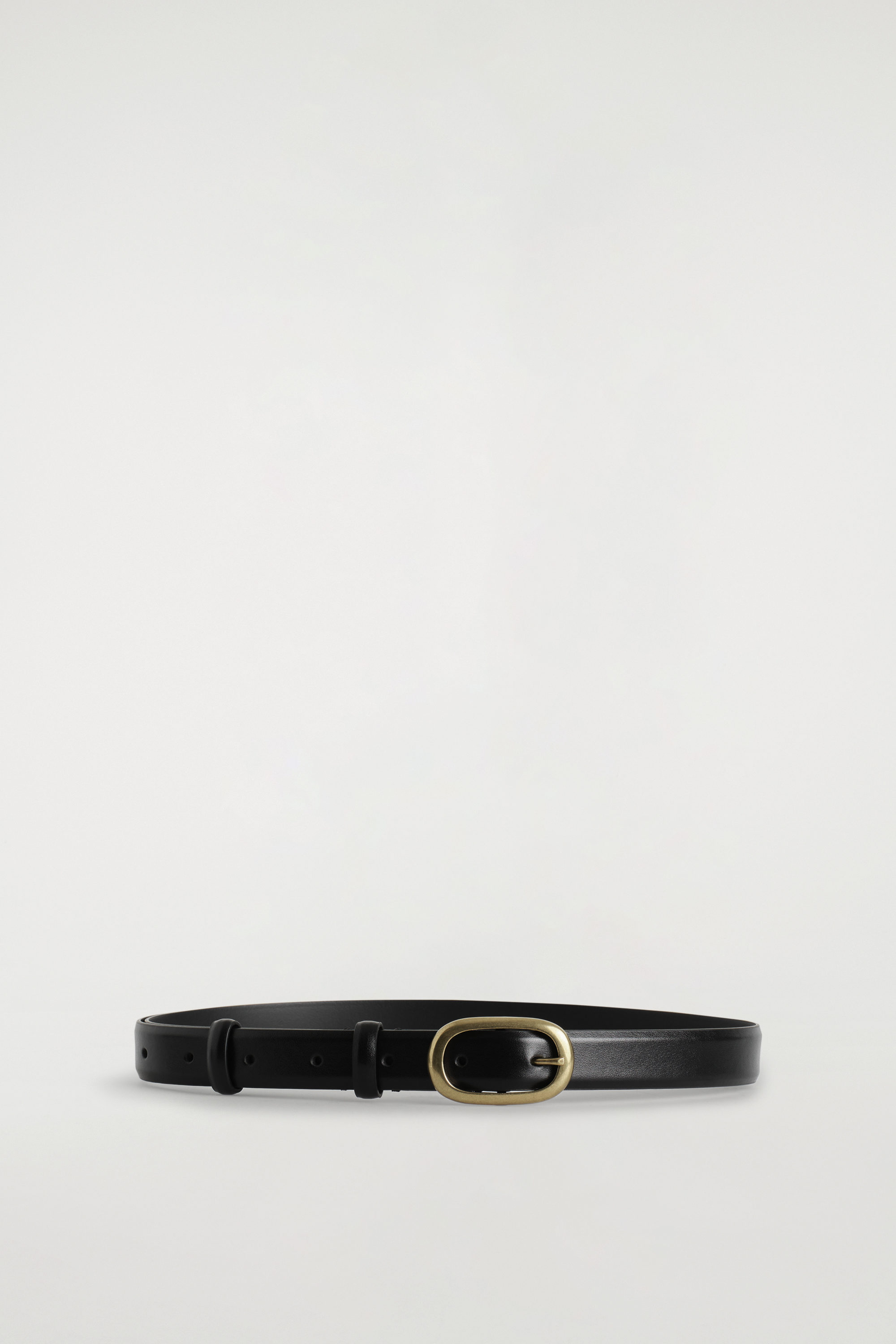 Cos ブラック ベルト ゴールドバックル OVAL-BUCKLE LEATHER BELT - BLACK / GOLD | COS US