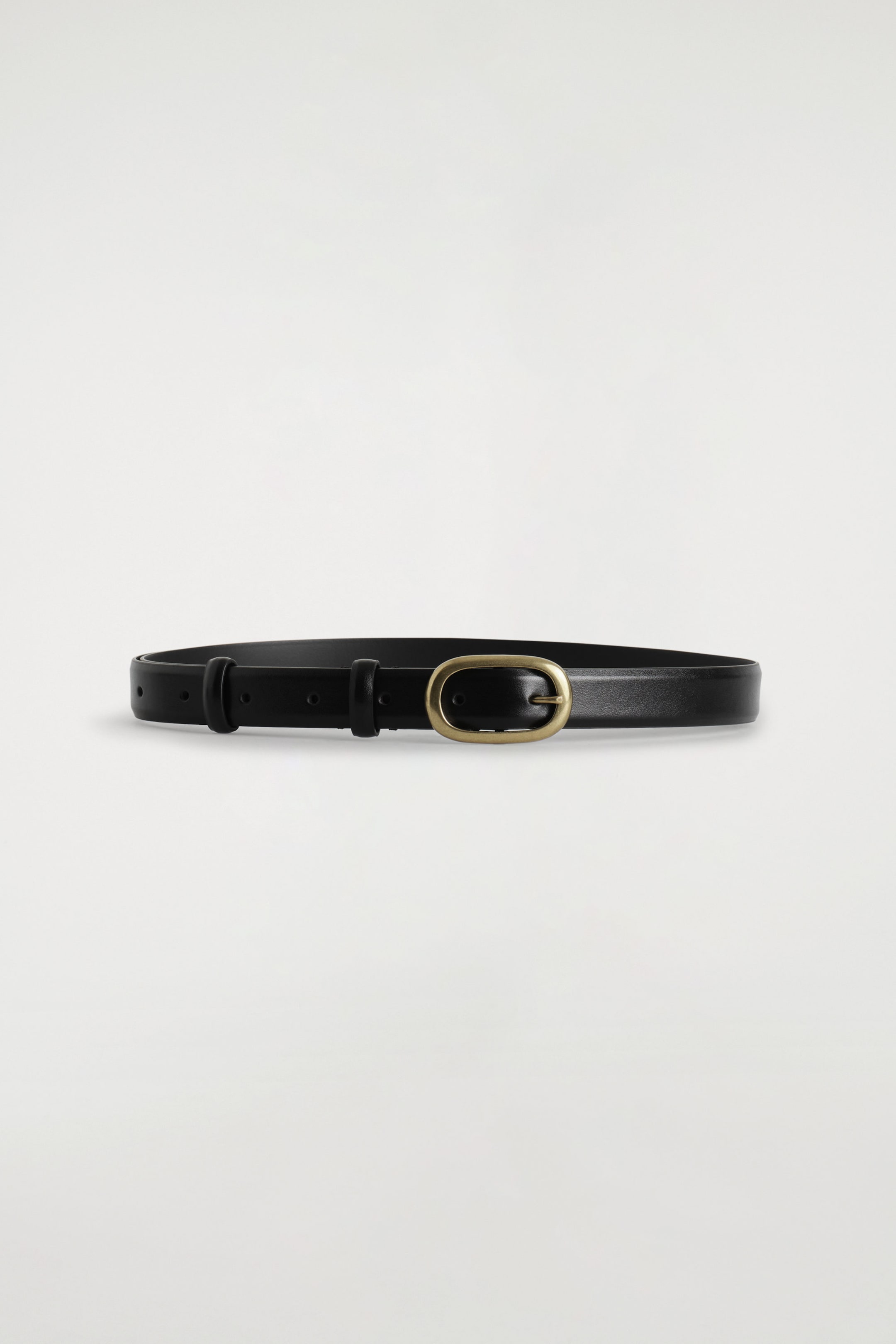 OVAL-BUCKLE LEATHER BELT