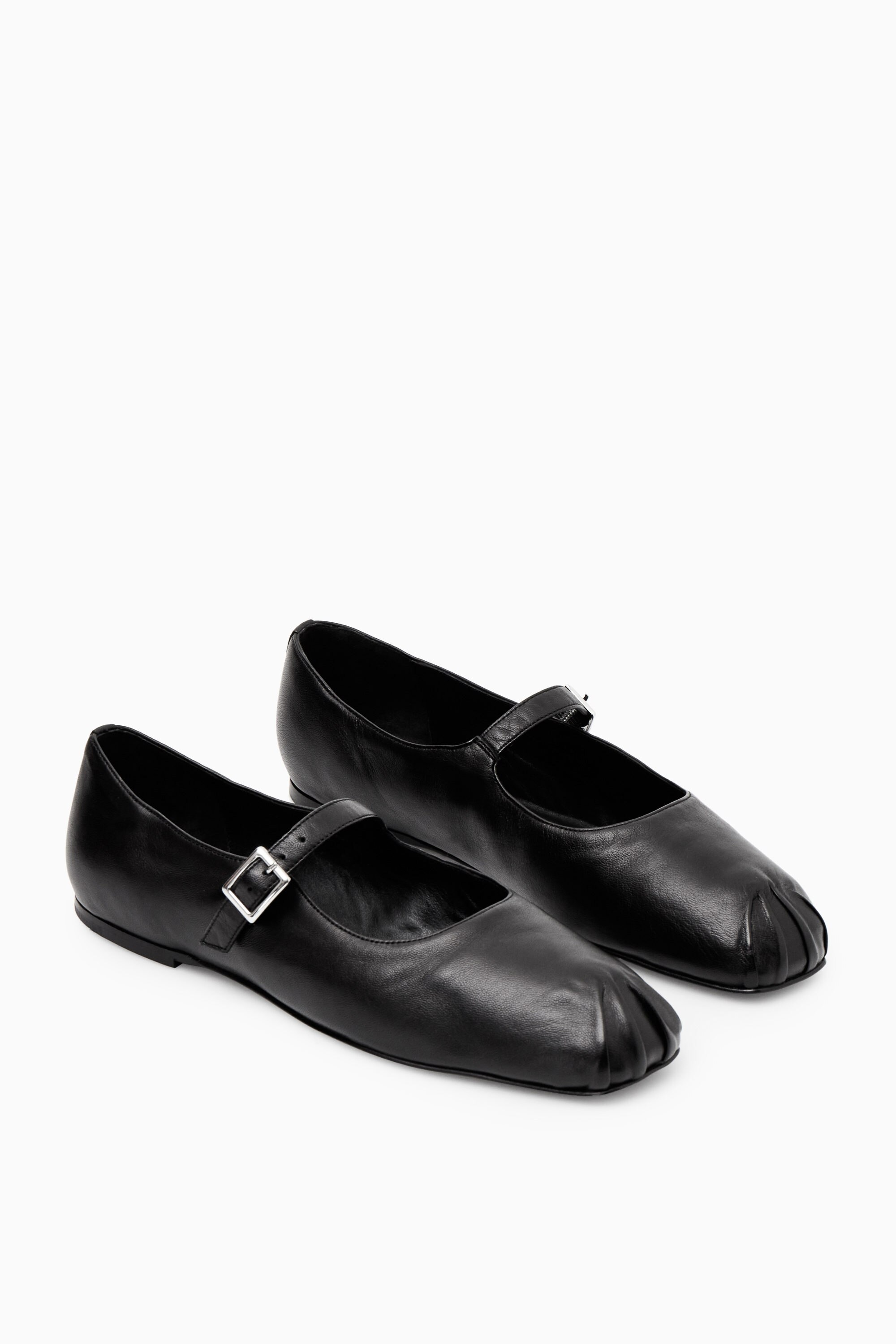 PLEATED LEATHER MARY-JANE BALLET FLATS - BLACK | COS