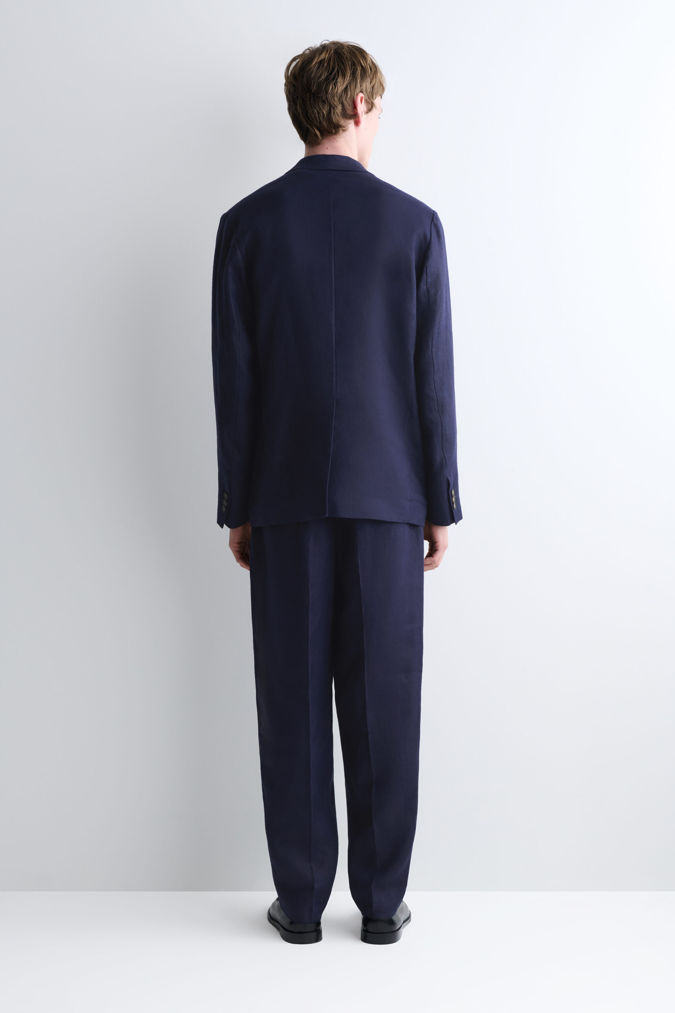 RELAXED LINEN TAPERED PANTS - thumbnail 4