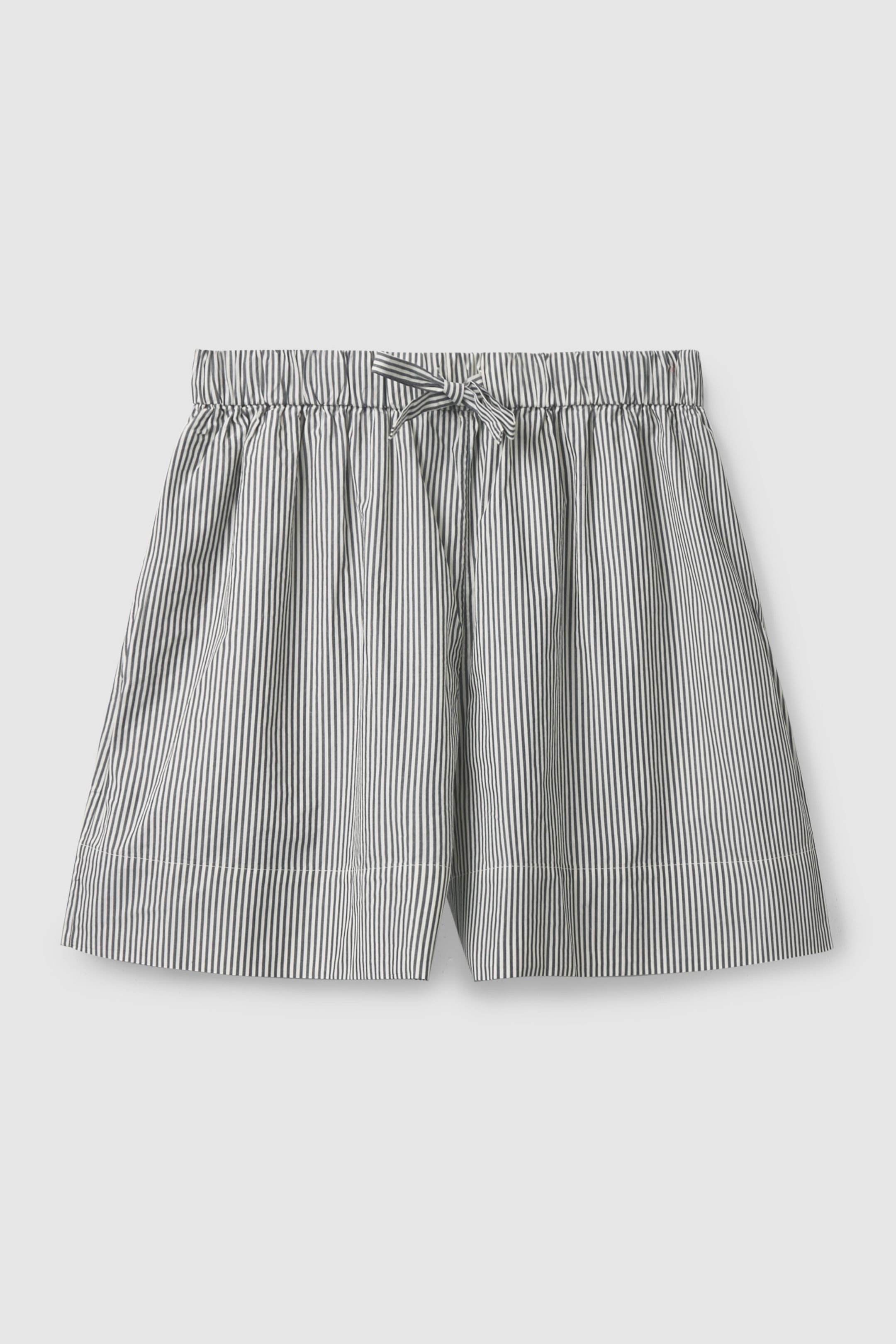 StillMedia/DescriptiveStillLife