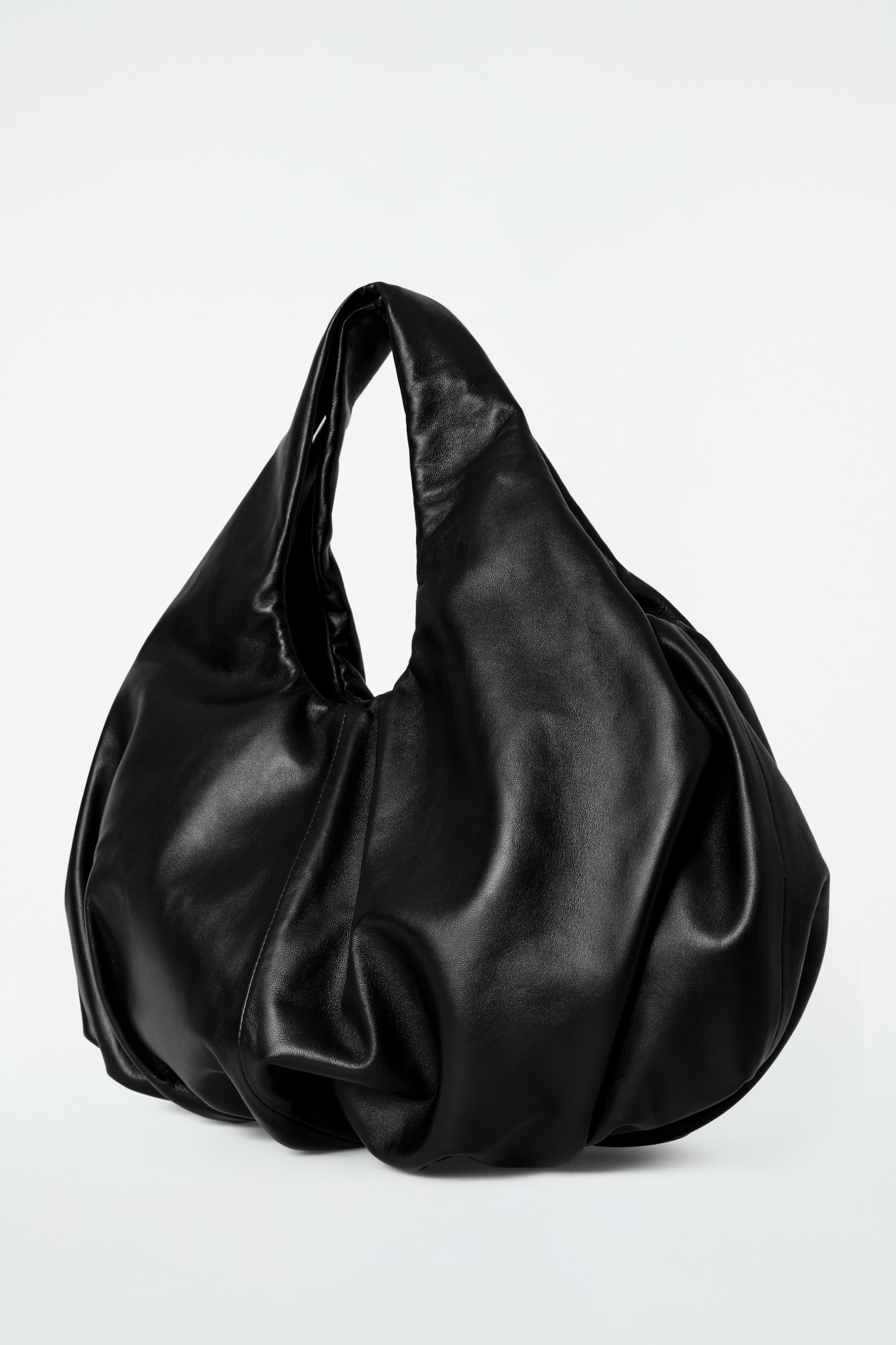 Ingrandisci l'immagine: CLOUD TOTE - LEATHER - BLACK - DONNA | H&M CH 5