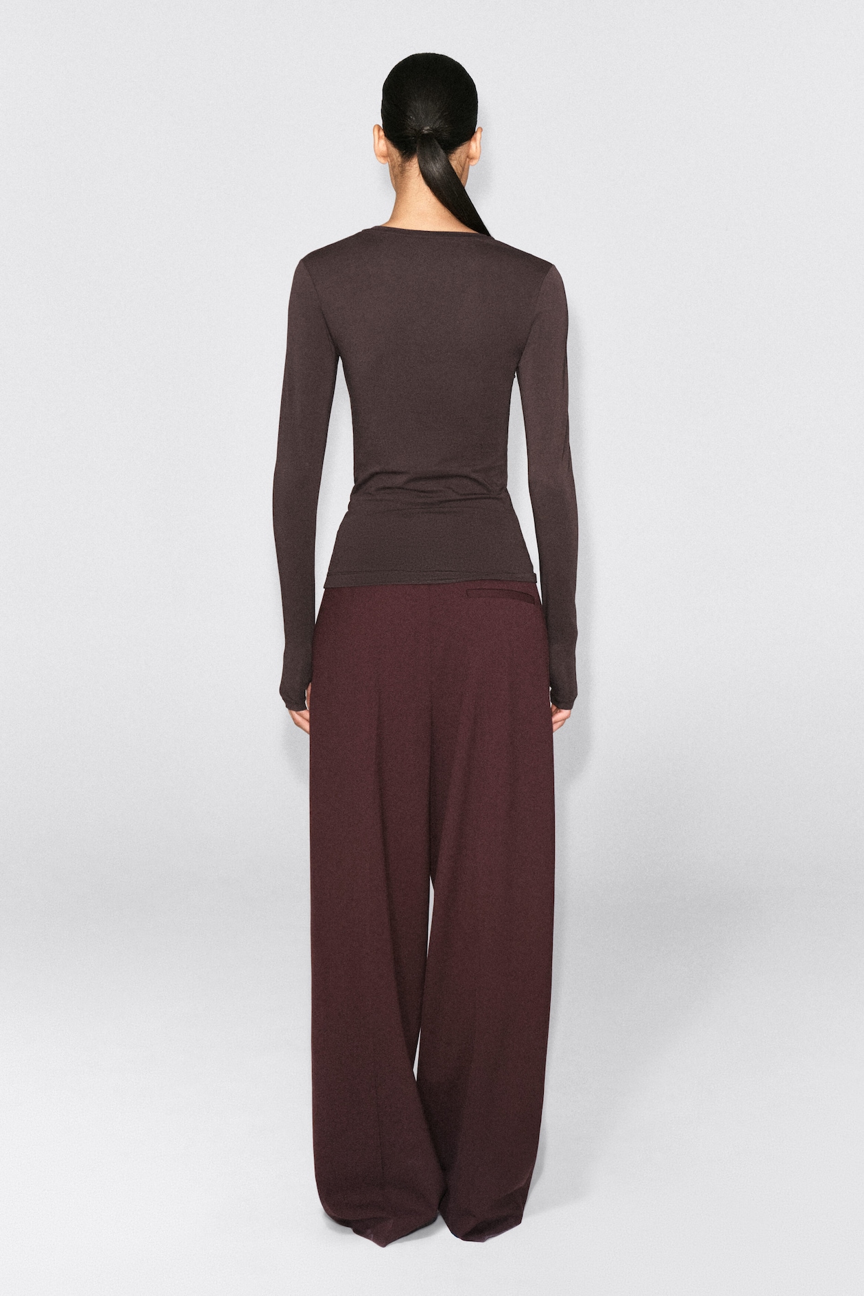 COTTON LONG-SLEEVED TOP — DARK BROWN