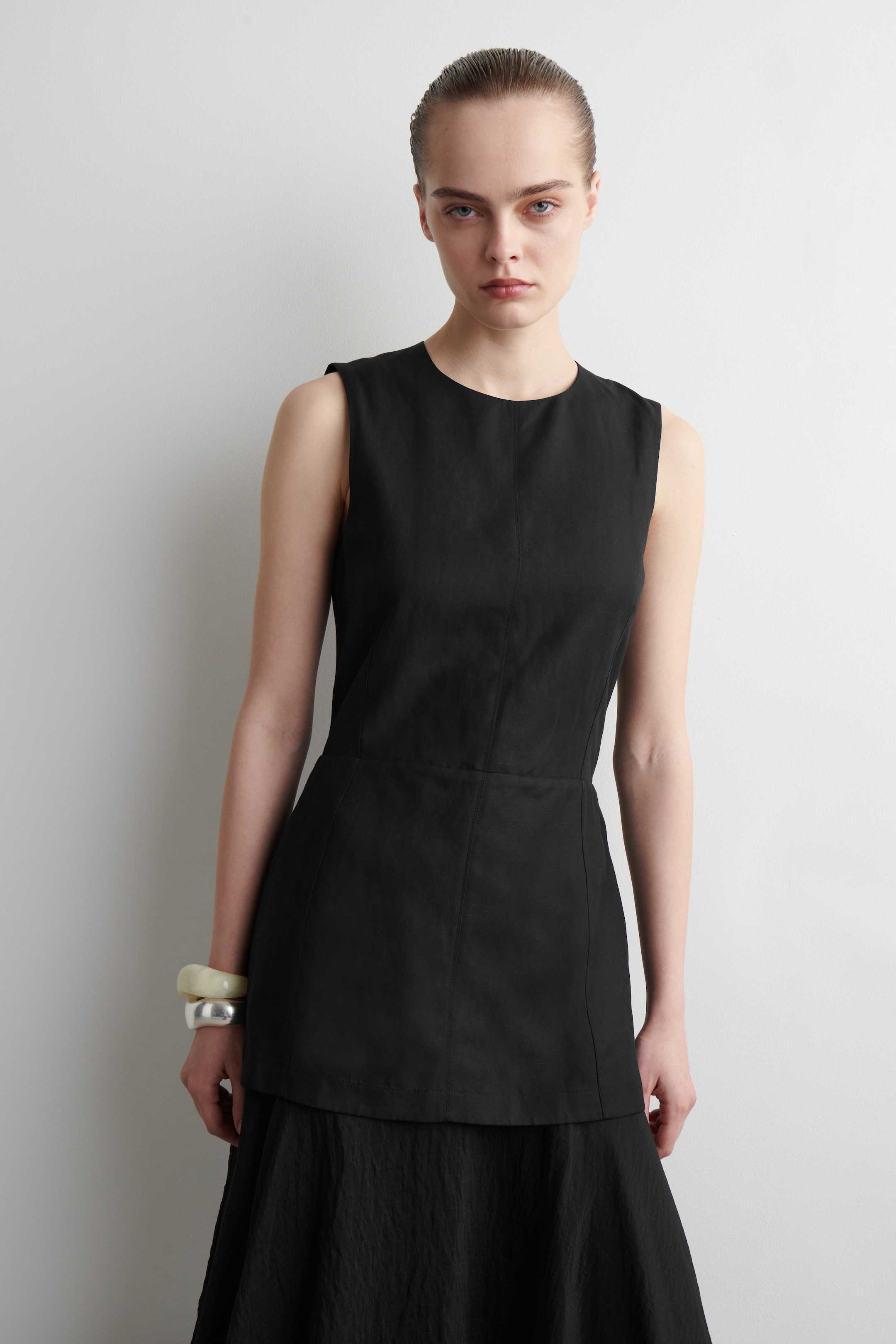 Visualizza immagine più grande: ABITO MIDI CON BALZA EFFETTO SOVRAPPOSTO - NERO - DONNA | H&M IT 2