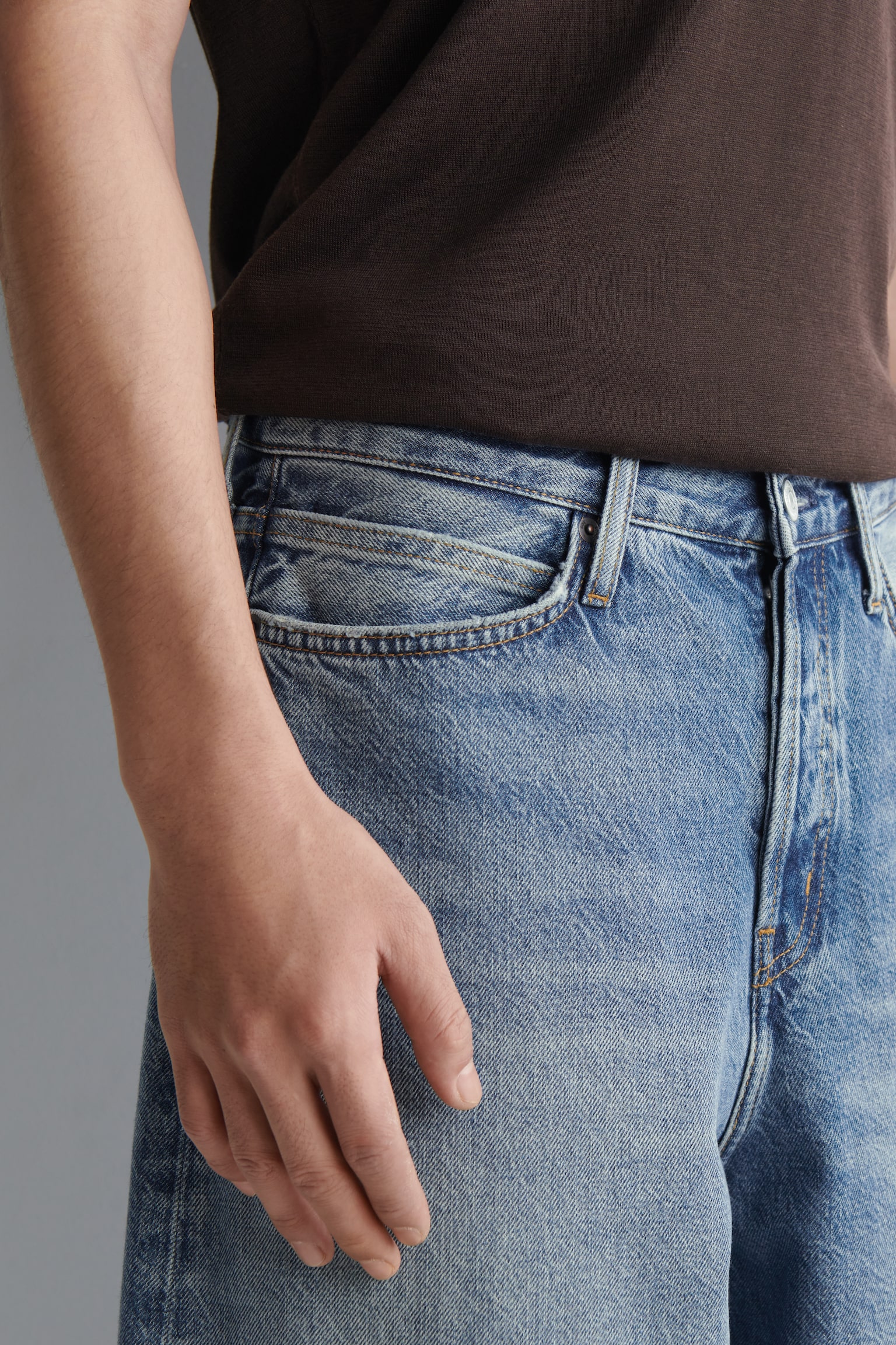 CASK JEANS MIT BARREL-BEIN - BLAUE WASCHUNG - 6