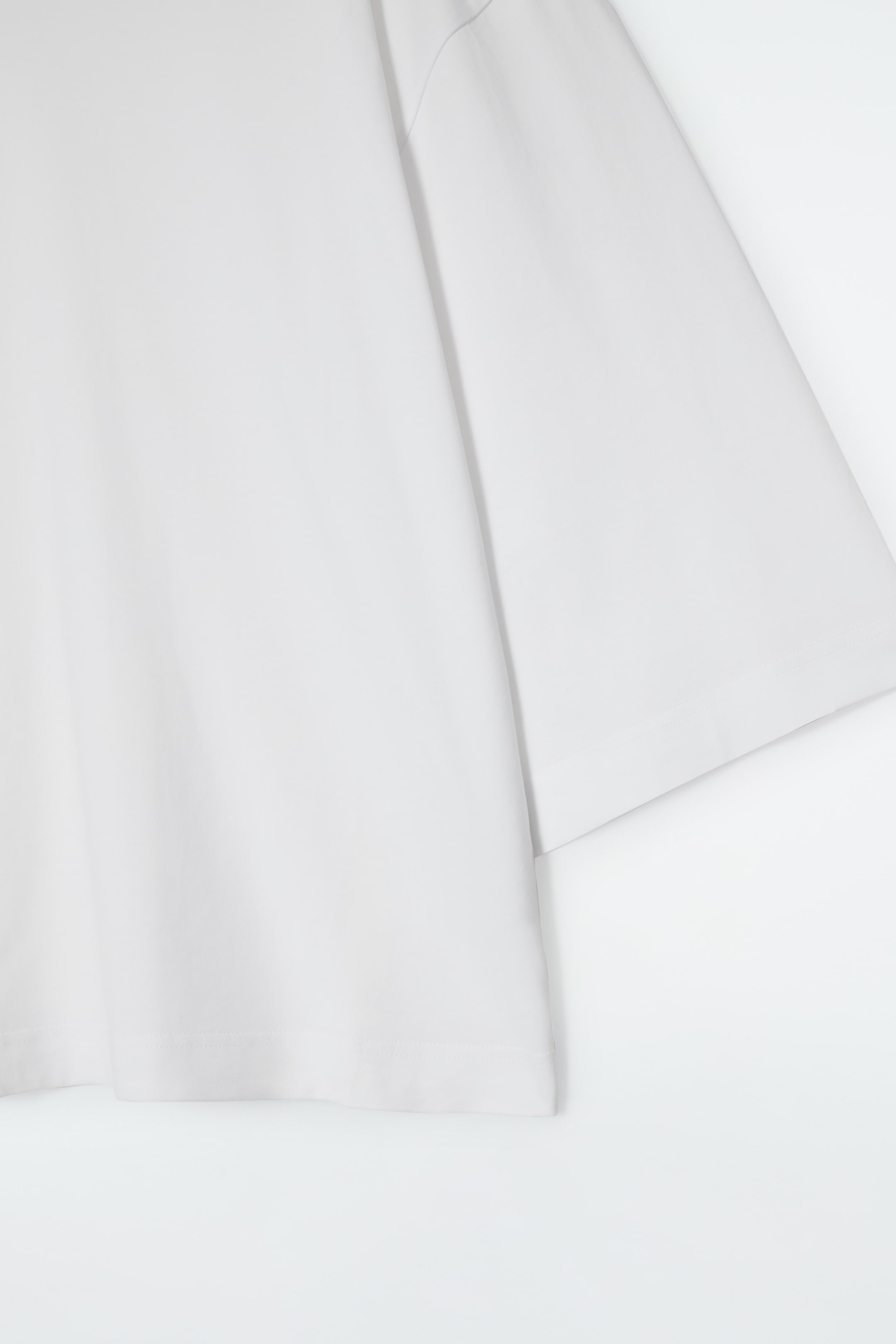 Agrandir l'image: T-SHIRT TRAPÈZE DÉCONTRACTÉ - BLANC - FEMME | H&M CH 2