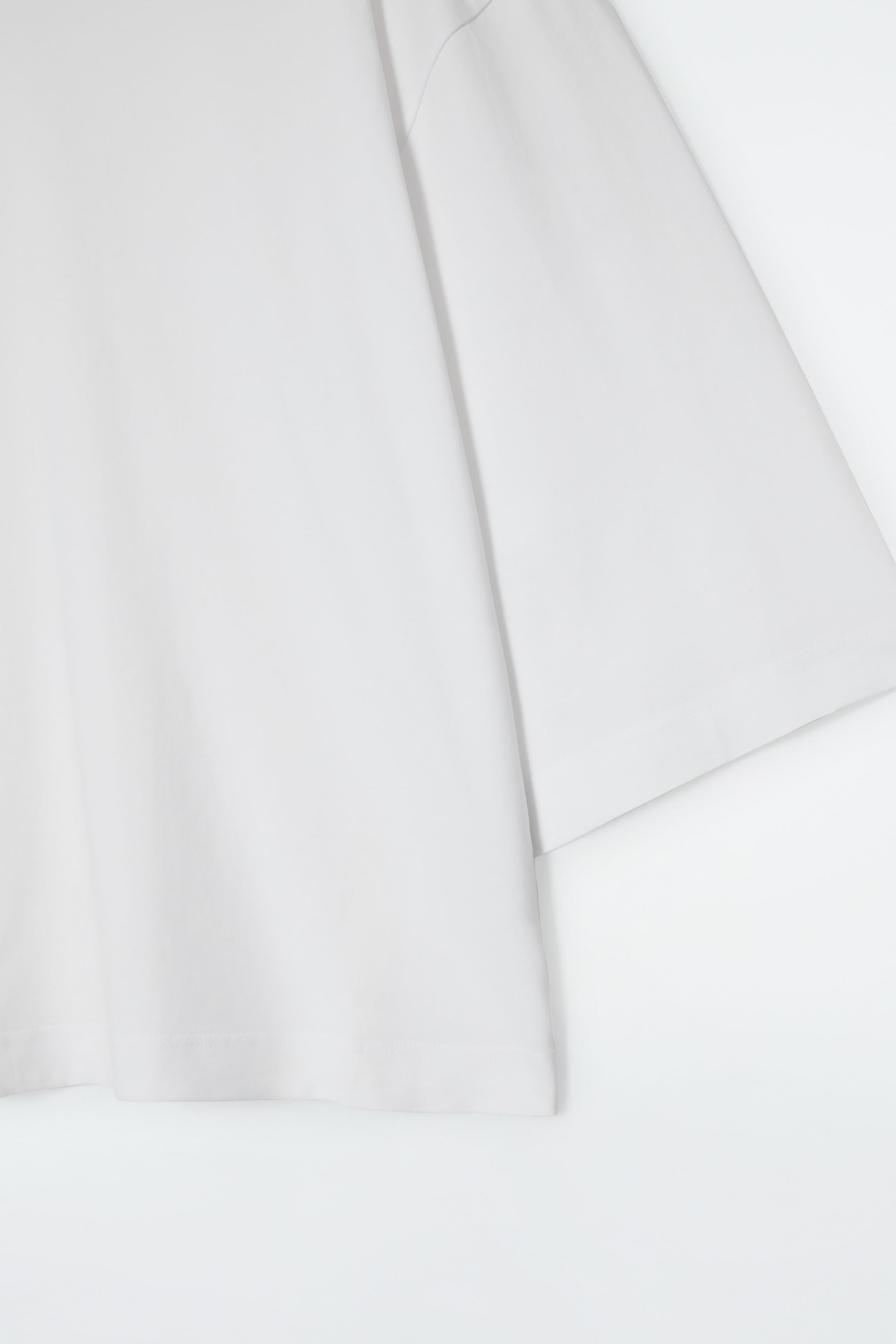 StillMedia/DescriptiveDetail