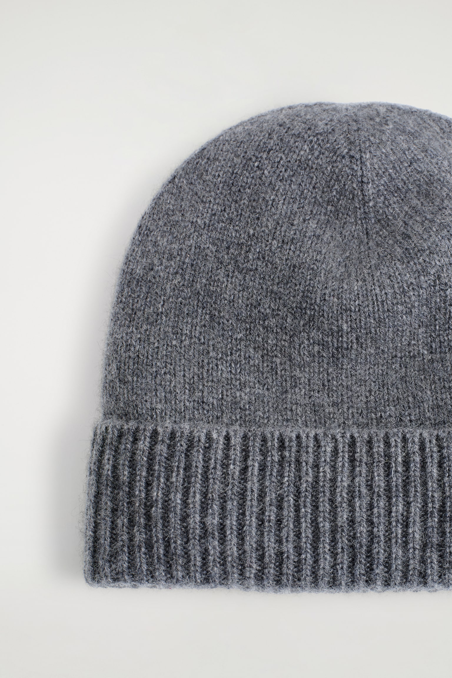 BONNET EN CACHEMIRE - GRIS FONCÉ/VERT OLIVE/NOIR - 5
