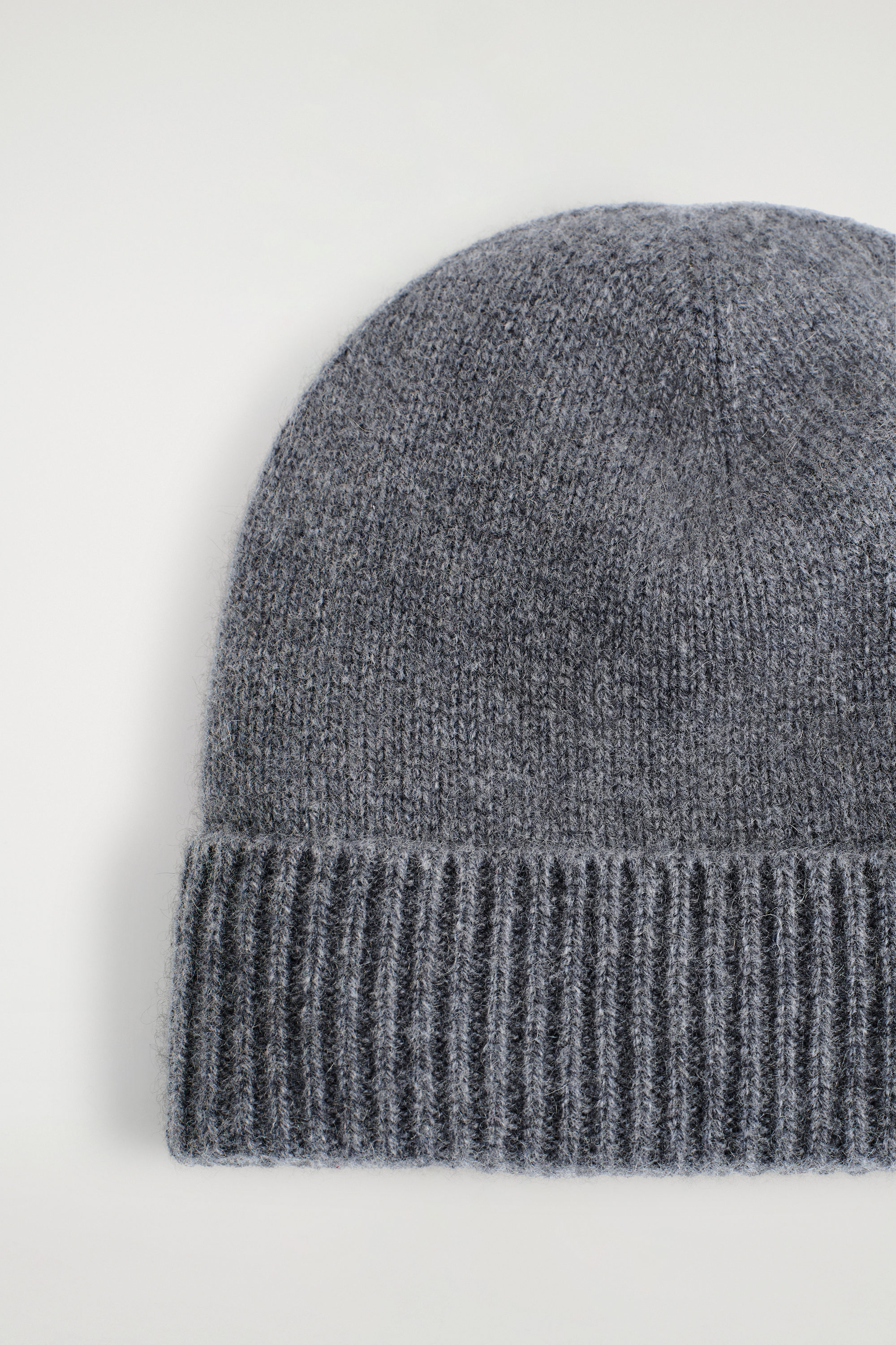 【CELERI/セルリ】CASHMERE PON PON BEANIE CELERI/セルリ】CASHMERE PON PON BEANIE Luxurious Cashmere