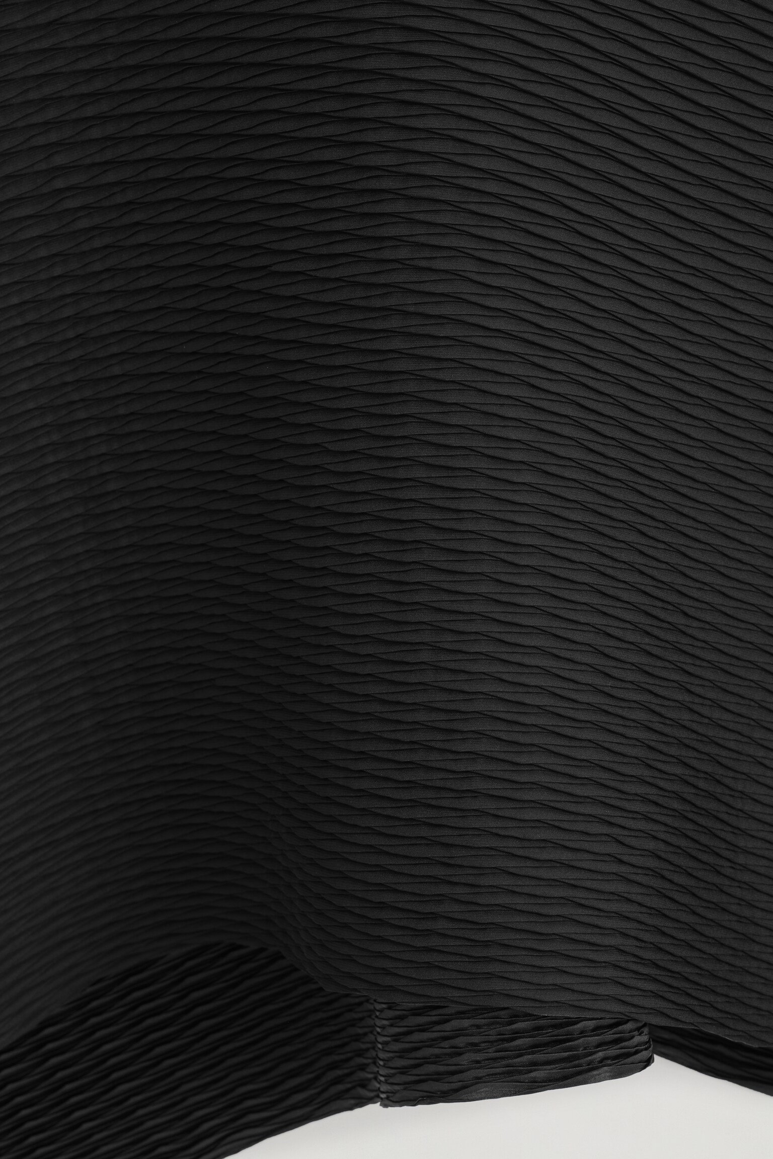 VESTIDO MIDI PLISADO VOLUMINOSO - NEGRO/ANTRACITA - 3