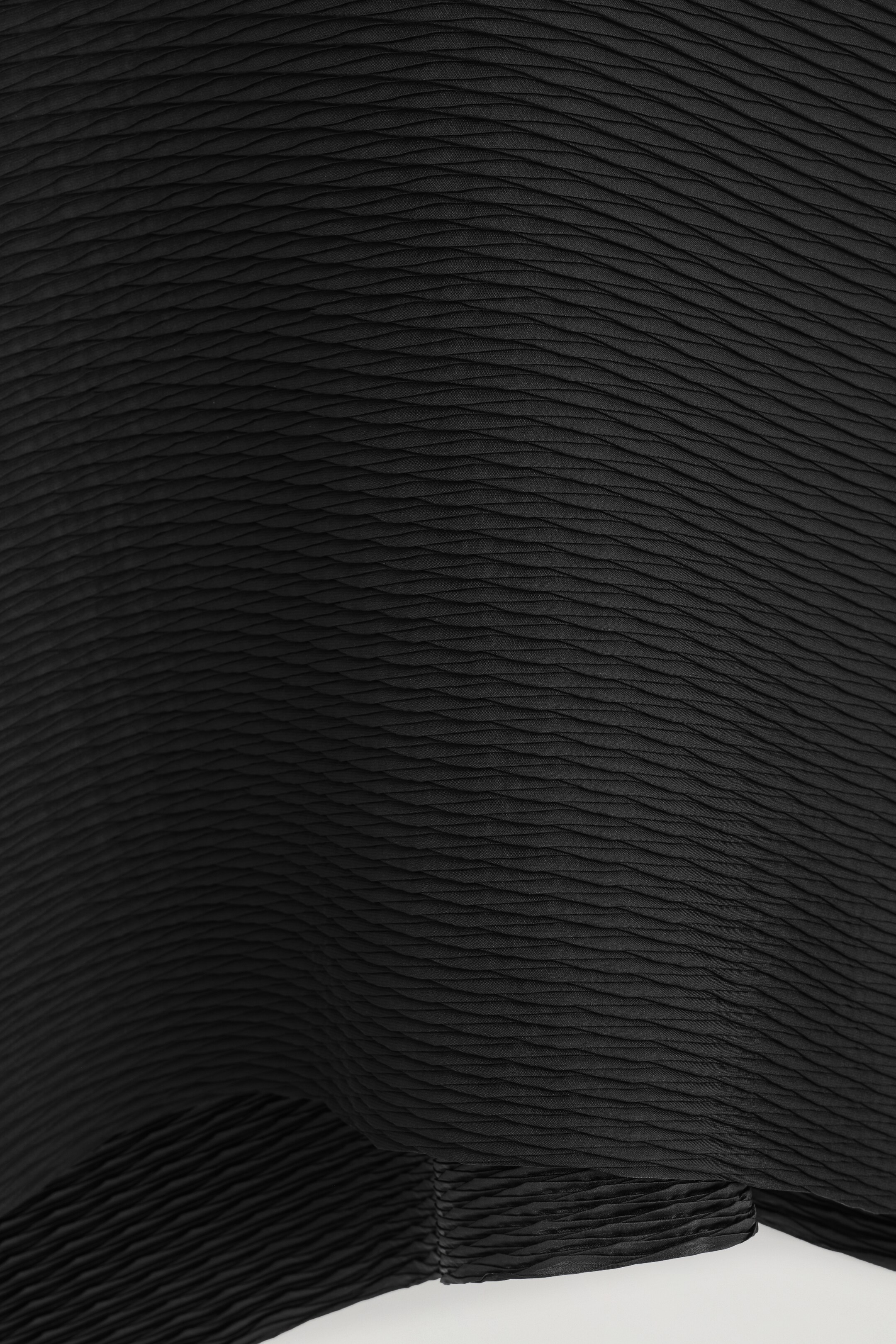 Agrandir l'image: ROBE MIDI PLISSÉE VOLUMINEUSE - NOIR - FEMME | H&M BE 8