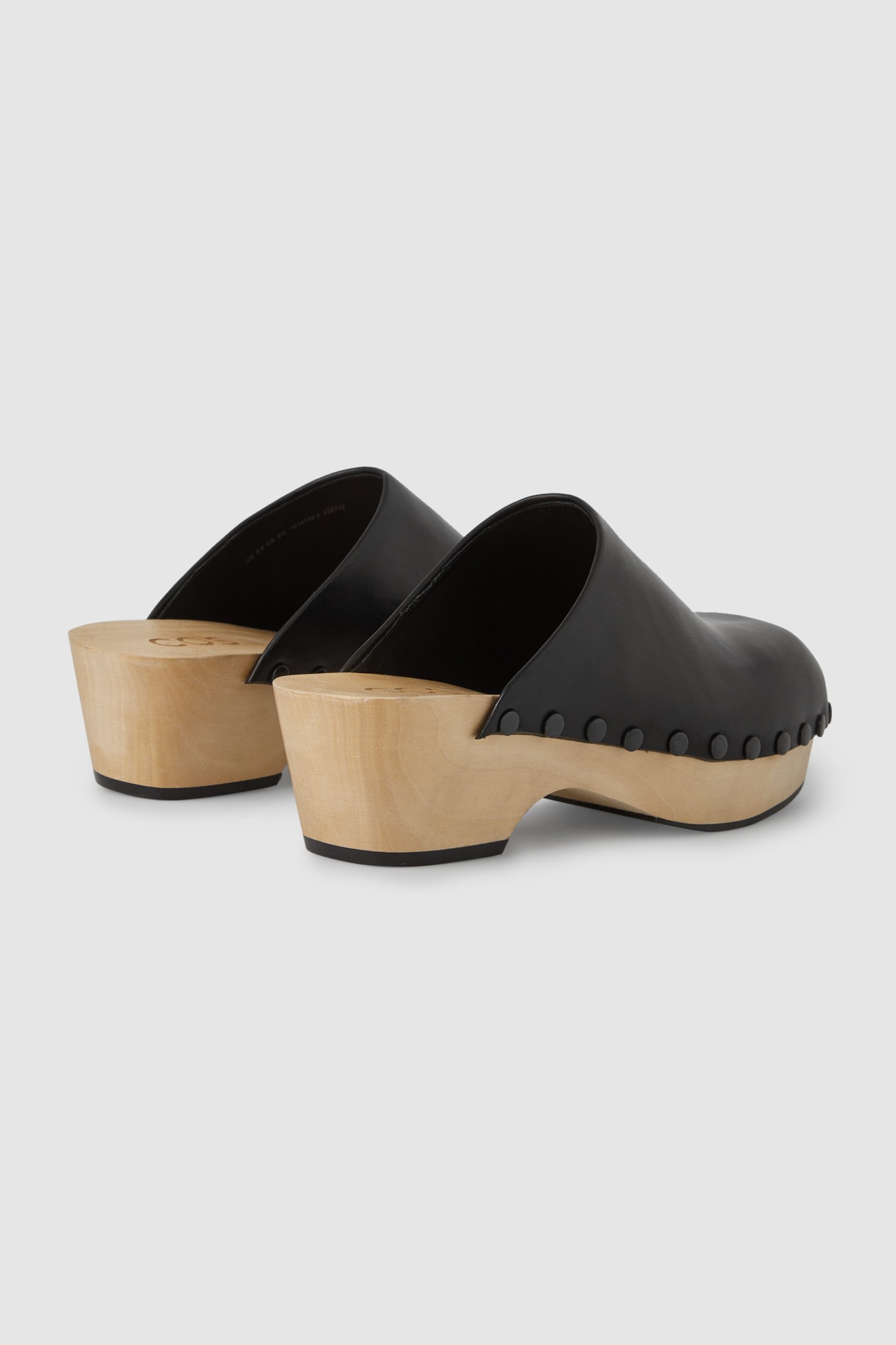 StillMedia/DescriptiveStillLife