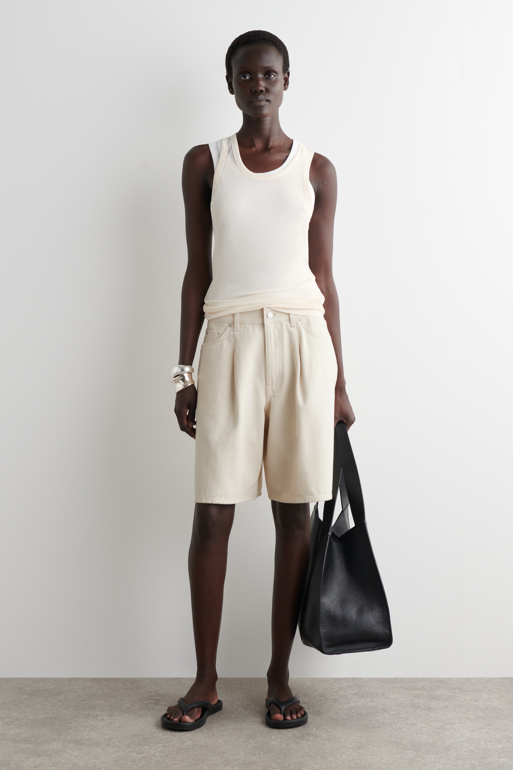 Ingrandisci l'immagine: RIBBED SILK TANK TOP - WHITE - DONNA | H&M CH 2
