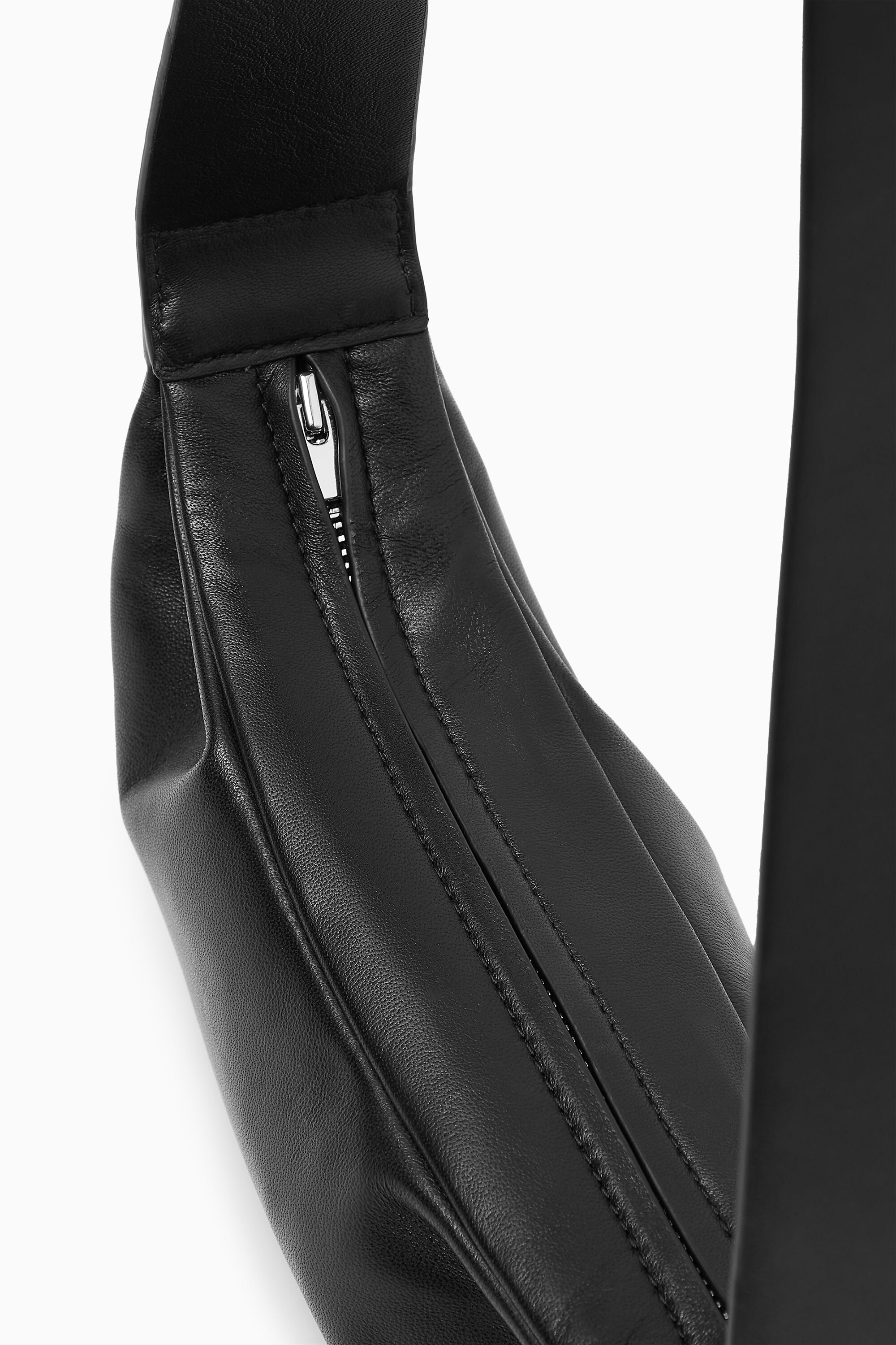 SWING MICRO CROSSBODY BAG - LEATHER - BLACK | COS