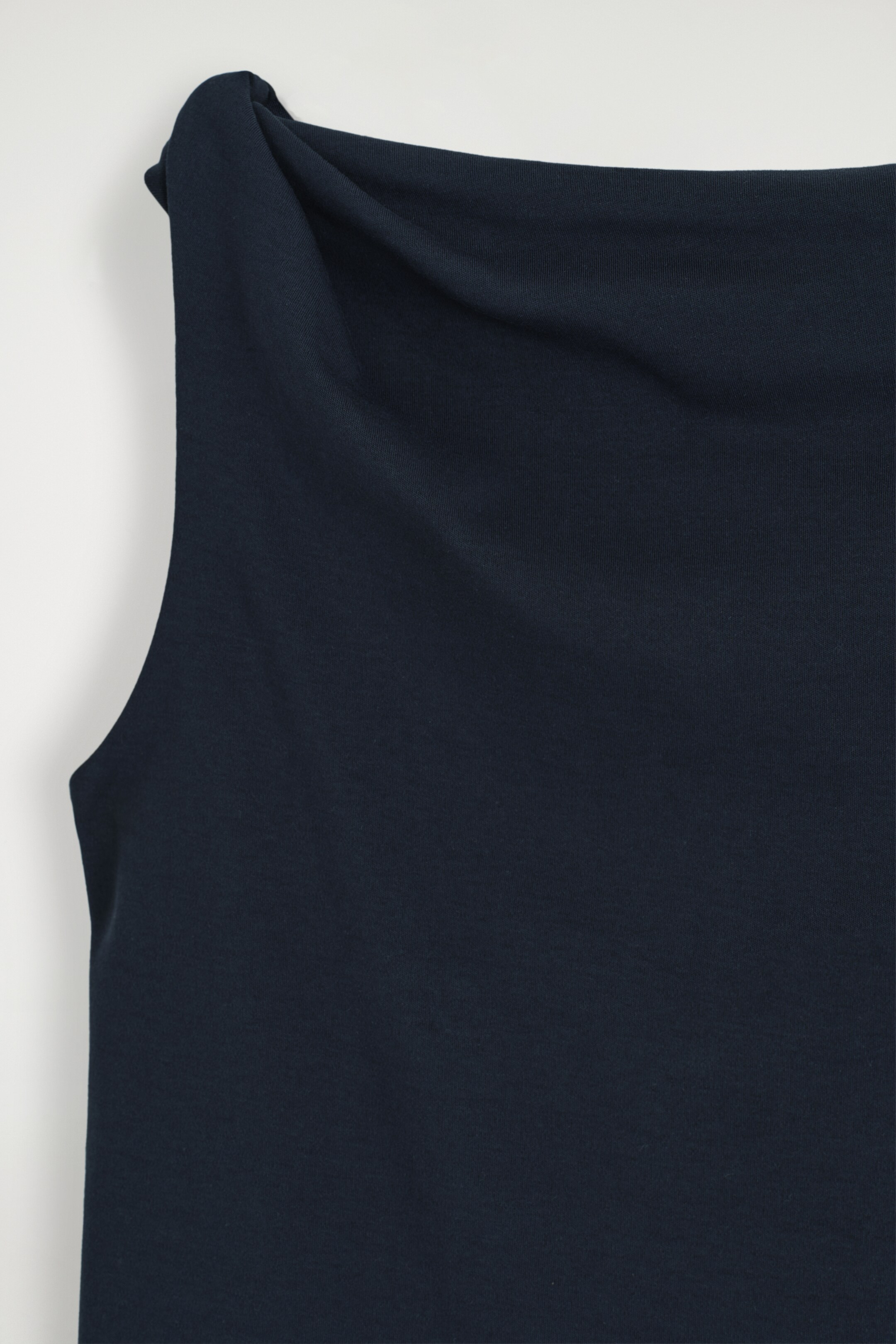 Ingrandisci l'immagine: TWIST-DETAIL COTTON TOP - NAVY - DONNA | H&M CH 7