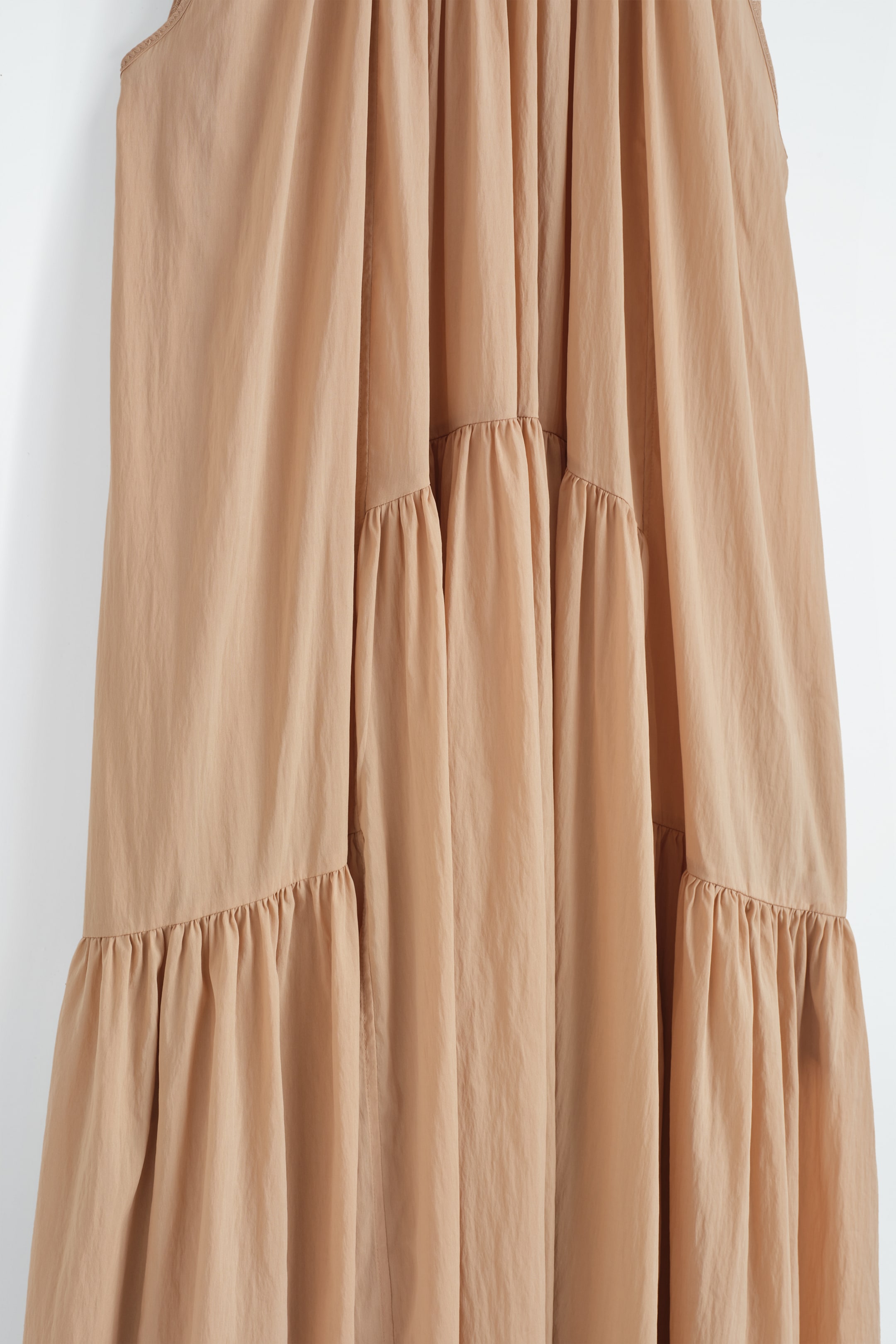Visualizza immagine più grande: ABITO MAXI ARRICCIATO CON SCOLLO ALL'AMERICANA - BEIGE - DONNA | H&M IT 6