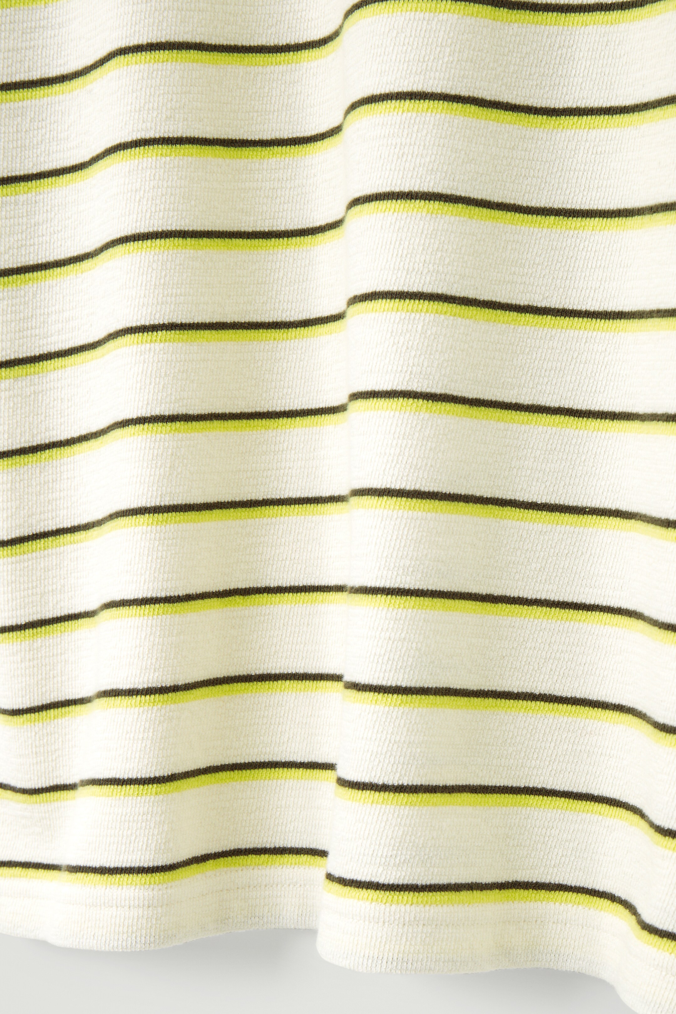 Agrandir l'image: T-SHIRT DÉCONTRACTÉ RAYÉ EN COTON BOUCLÉ - JAUNE / RAYÉ - HOMME | H&M CH 2