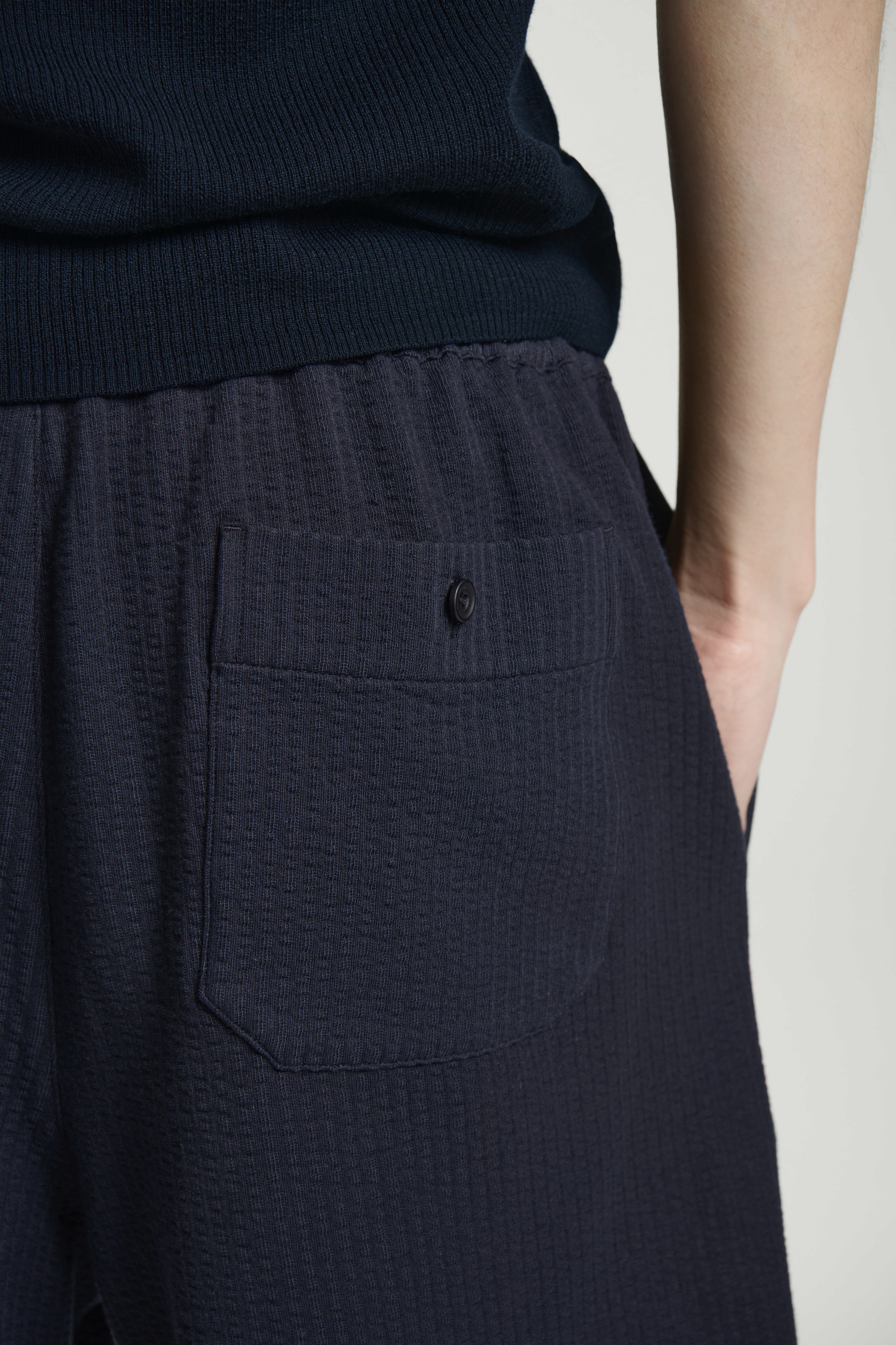 Grösseres Bild ansehen: SHORTS AUS SEERSUCKER MIT KORDELZUGBUND - NAVYBLAU - HERREN | H&M CH 3