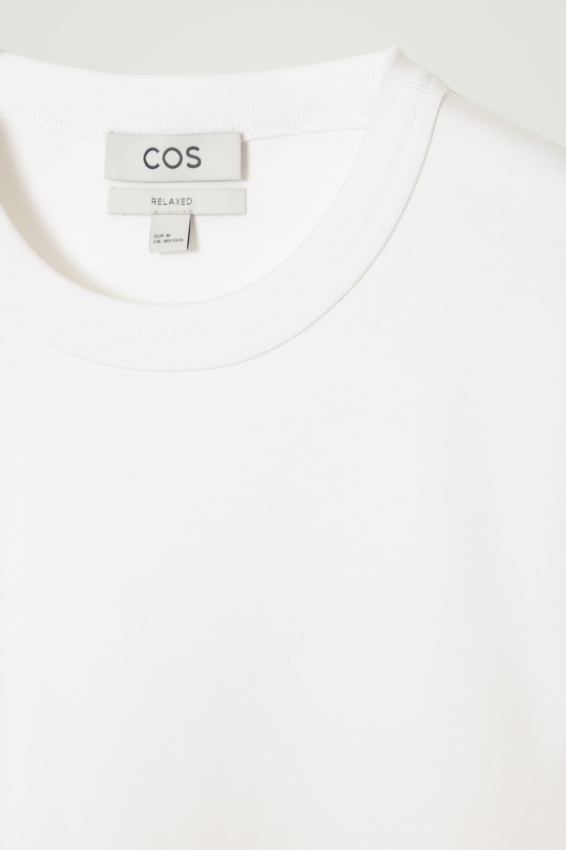 Zobacz większy obraz: T-SHIRT Z DŁUGIM RĘKAWEM Z BAWEŁNY DWUŁOŻYSKOWEJ - BIAŁY - ON | H&M PL 7