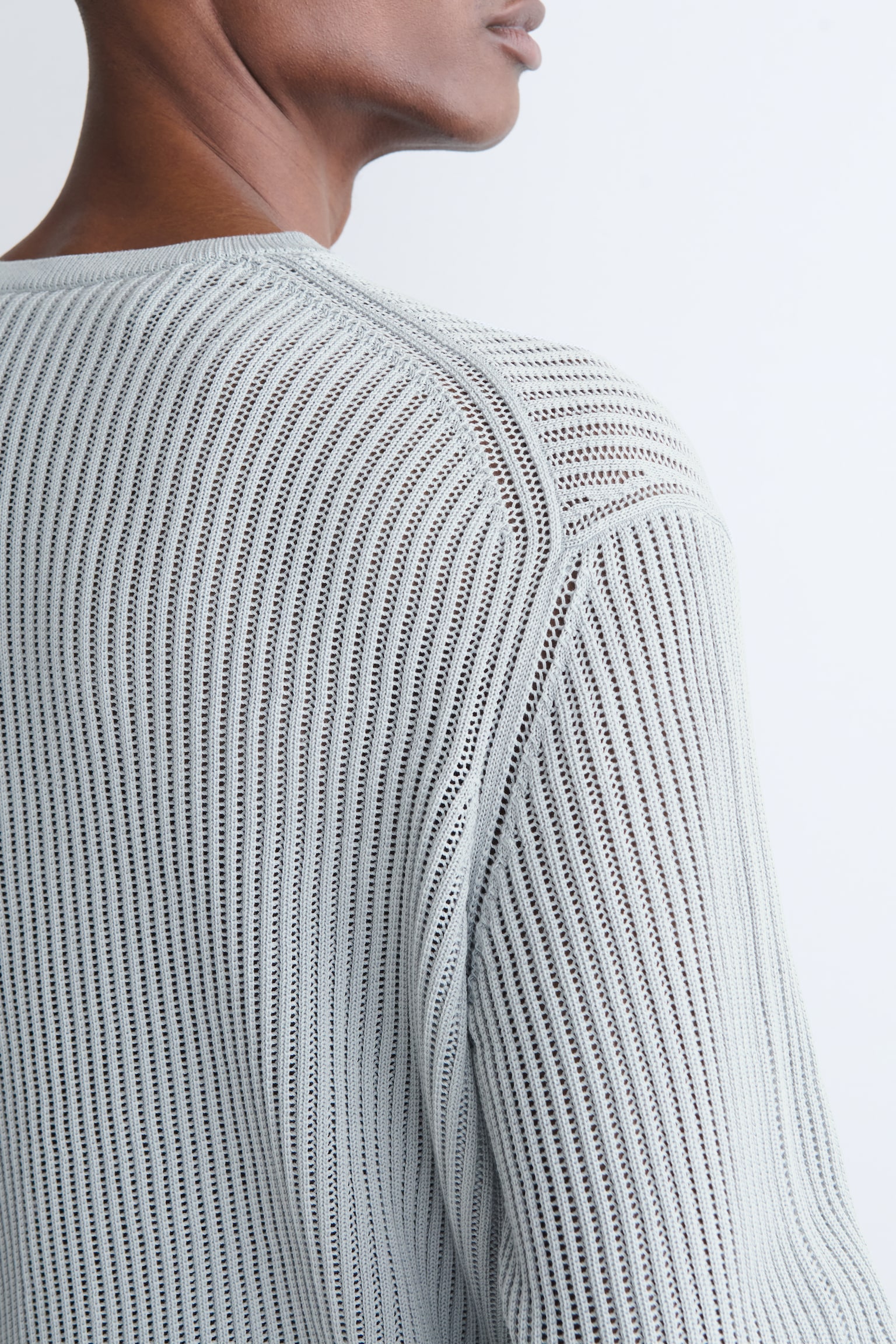 BAUMWOLLPULLOVER MIT LEITERMUSTER UND V-AUSSCHNITT - HELLBLAU - 7